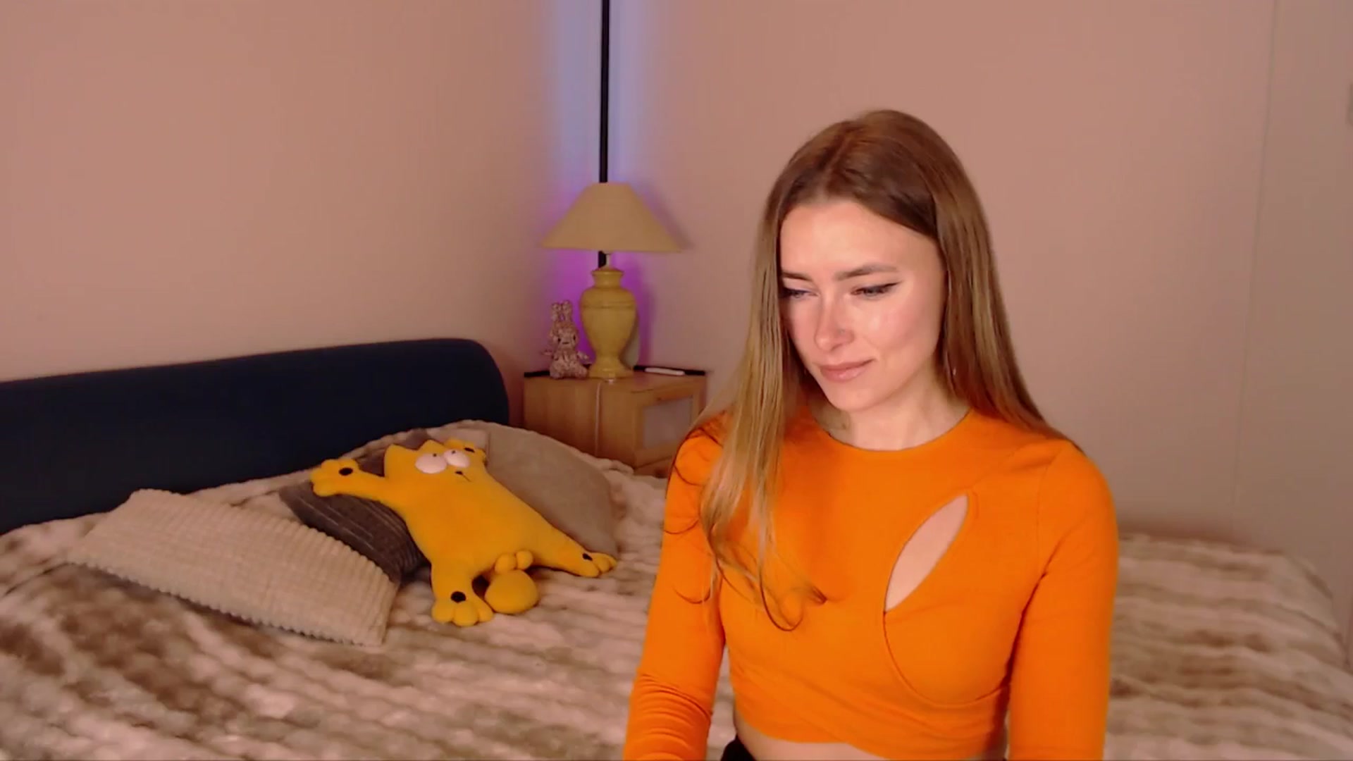 Gallery image thumbnail from SimonsWife's myfreecams stream on, 12/07/2025, 15:42 image 3 of 20