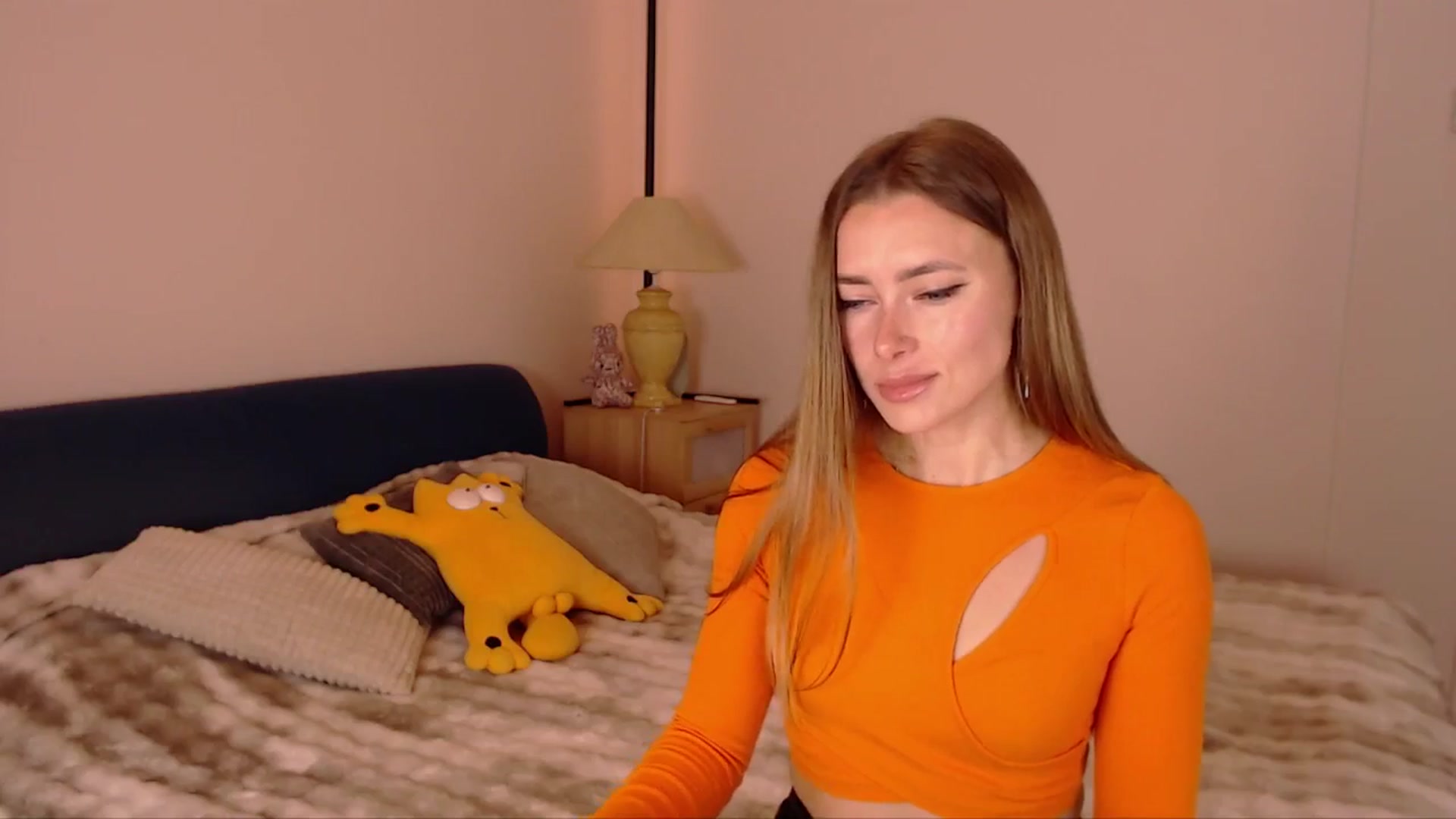 Gallery image thumbnail from SimonsWife's myfreecams stream on, 12/07/2025, 15:42 image 2 of 20