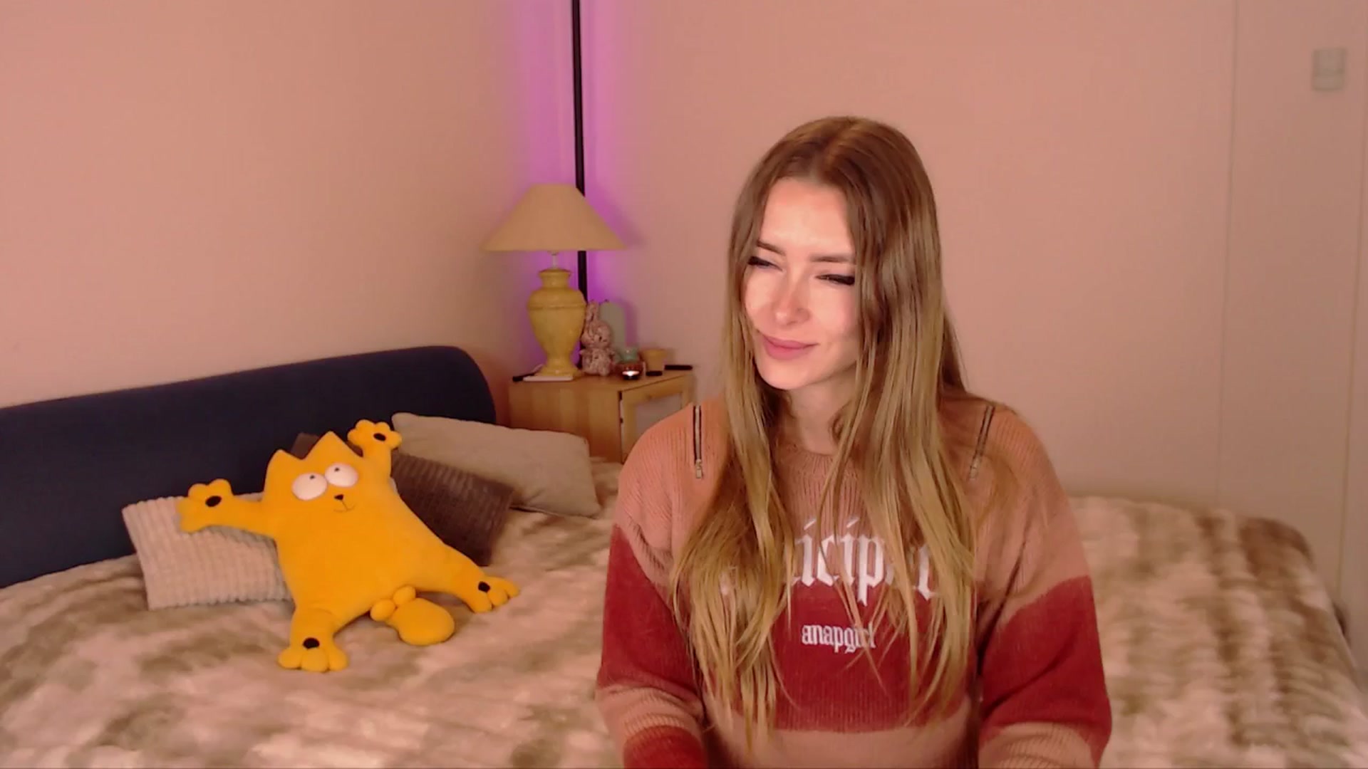 Gallery image thumbnail from SimonsWife's myfreecams stream on, 01/18/2026, 14:49 image 20 of 20