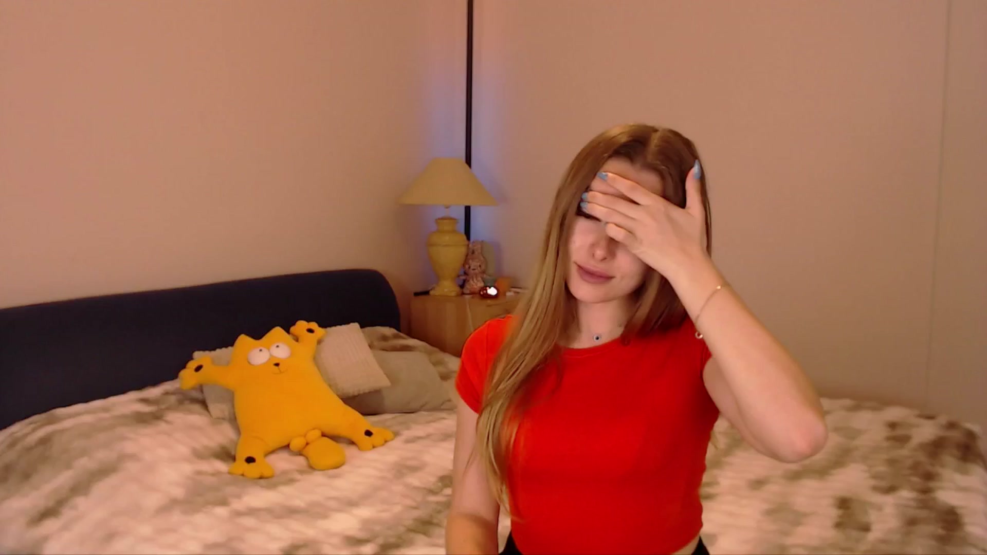 Gallery image thumbnail from SimonsWife's myfreecams stream on, 02/11/2026, 15:59 image 18 of 20