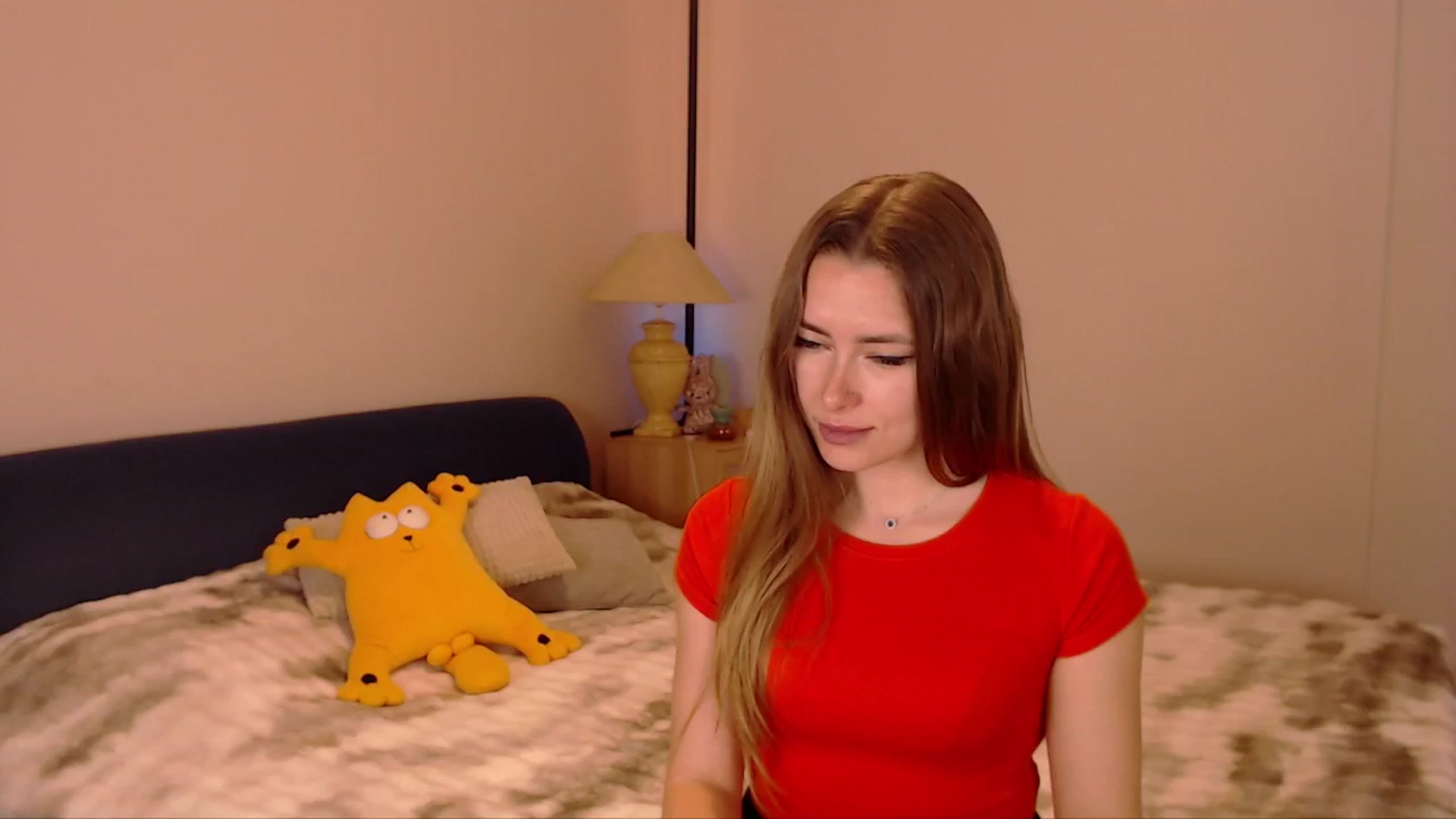 Gallery image thumbnail from SimonsWife's myfreecams stream on, 02/11/2026, 15:59 image 16 of 20