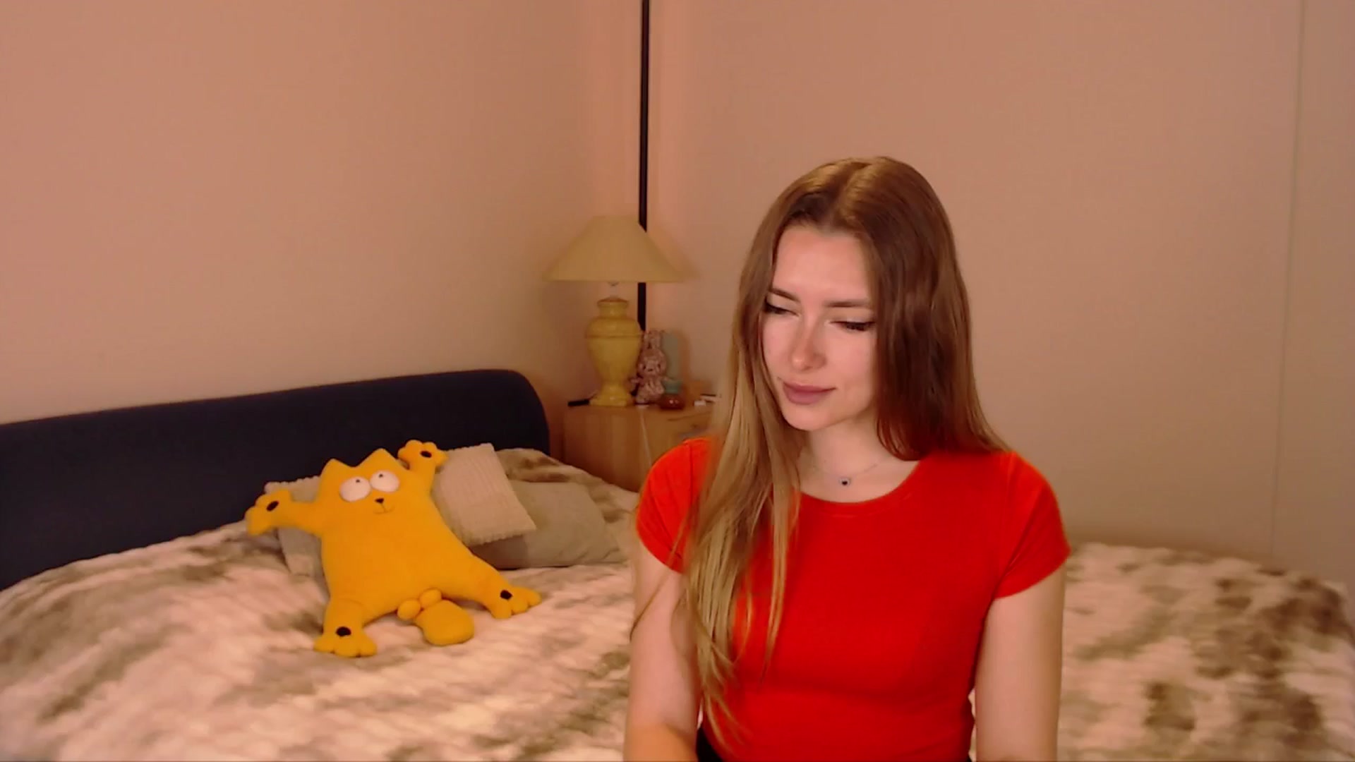 Gallery image thumbnail from SimonsWife's myfreecams stream on, 02/11/2026, 15:59 image 15 of 20
