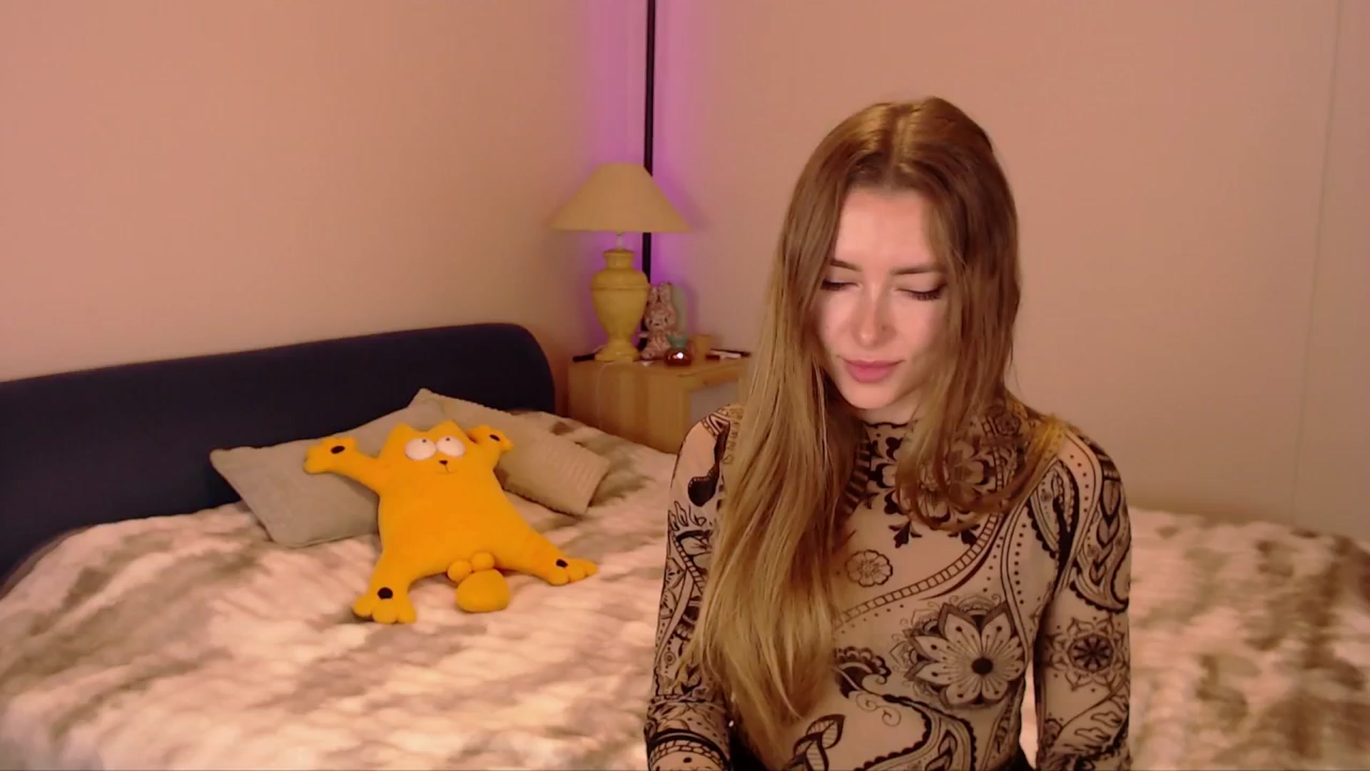 Gallery image thumbnail from SimonsWife's myfreecams stream on, 02/12/2026, 15:22 image 9 of 20