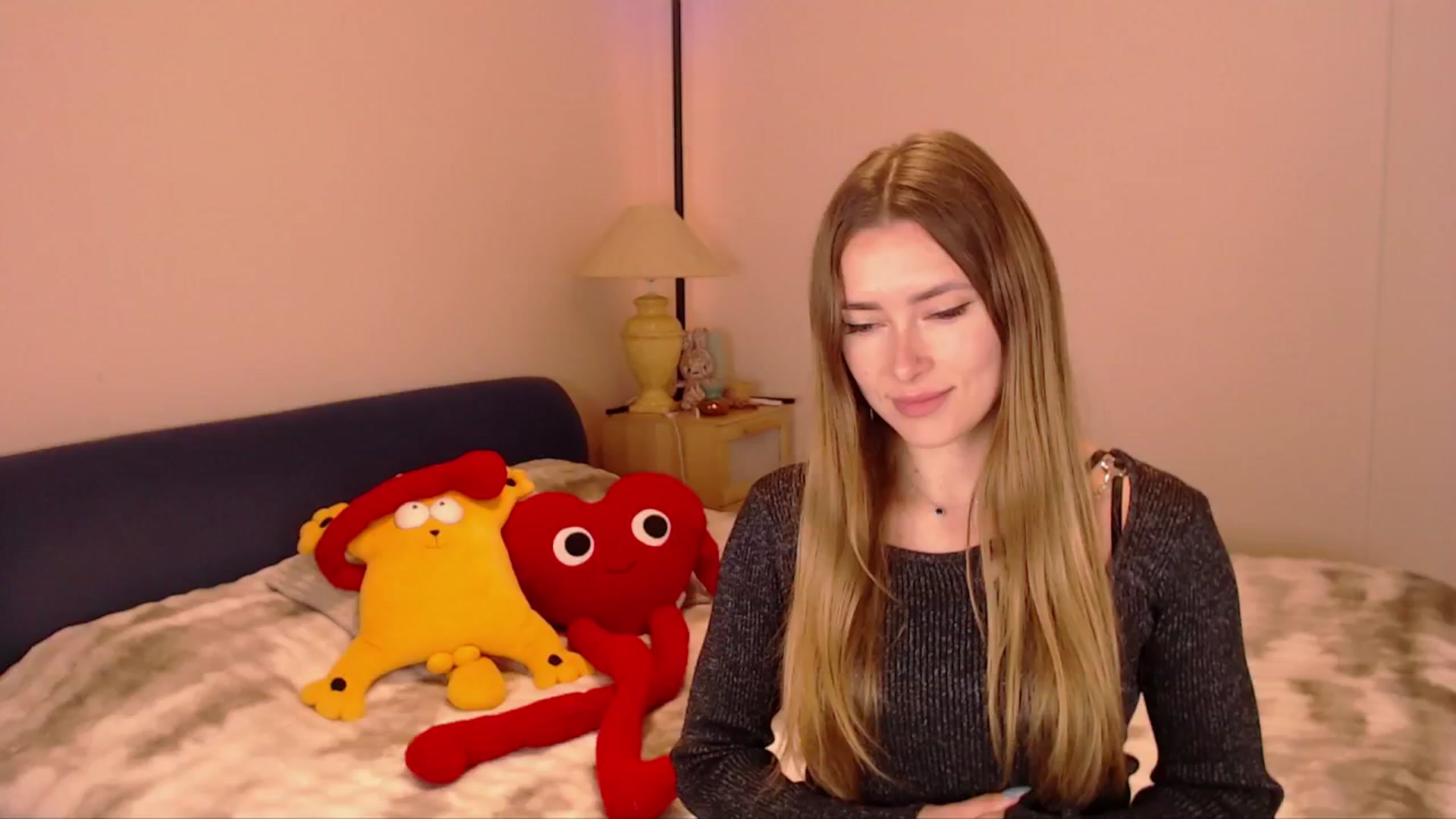 Gallery image thumbnail from SimonsWife's myfreecams stream on, 02/15/2026, 14:22 image 1 of 20
