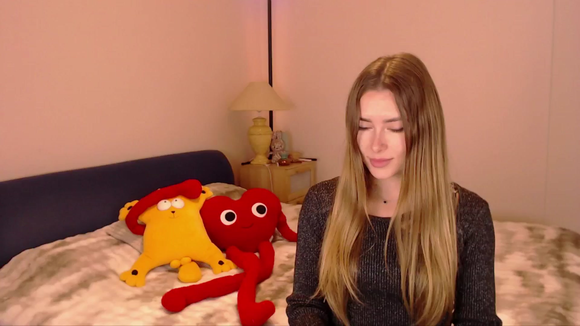 Gallery image thumbnail from SimonsWife's myfreecams stream on, 02/15/2026, 14:22 image 2 of 20