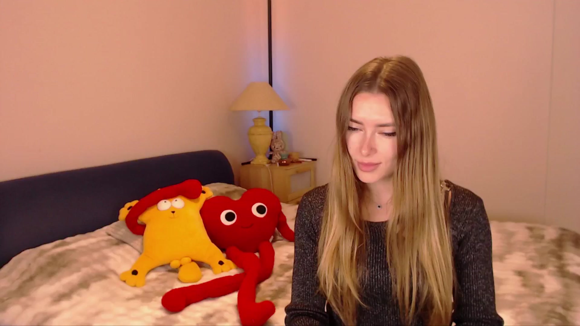 Gallery image thumbnail from SimonsWife's myfreecams stream on, 02/15/2026, 14:22 image 17 of 20