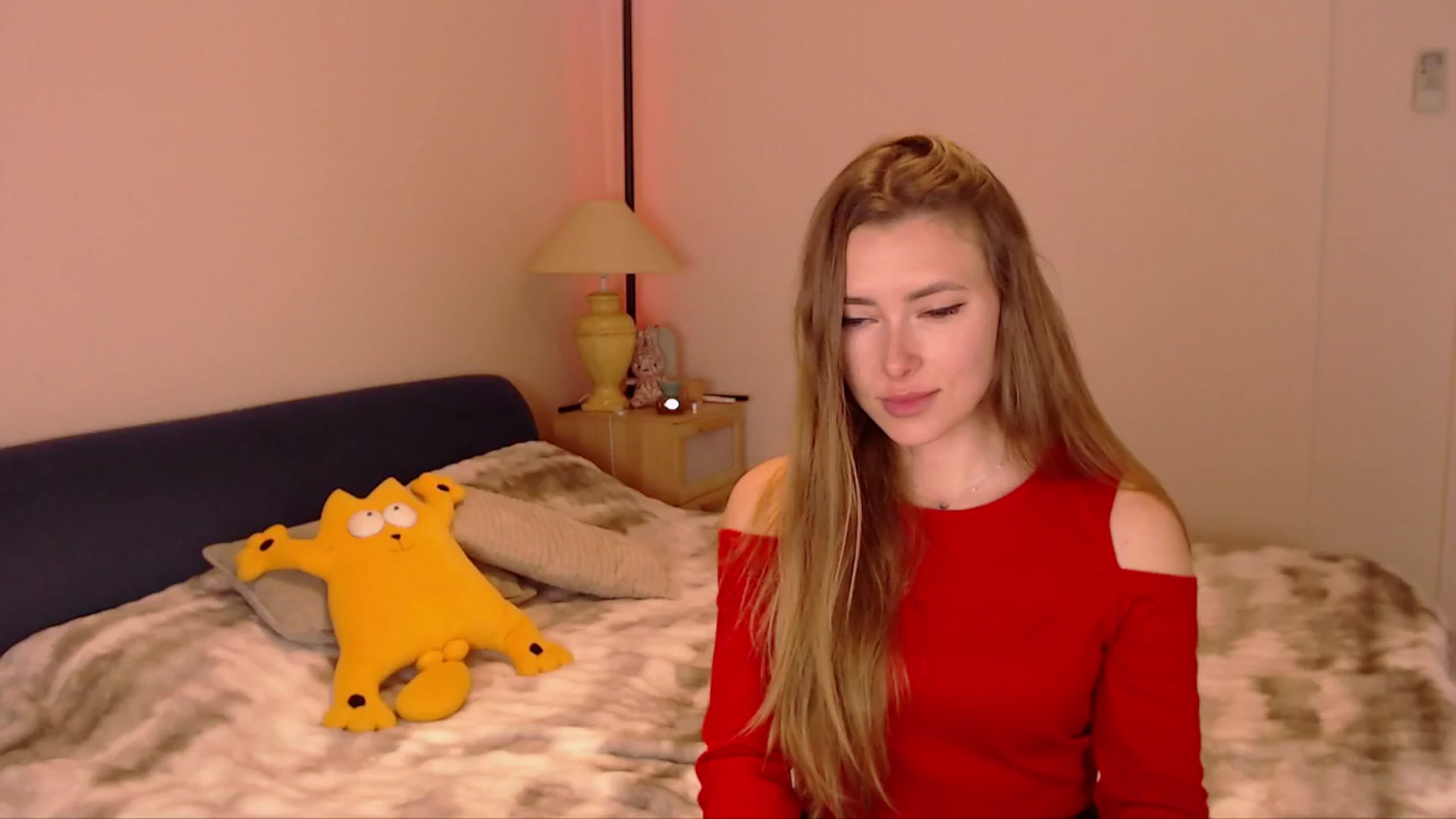 Gallery image thumbnail from SimonsWife's myfreecams stream on, 02/16/2026, 15:15 image 18 of 20