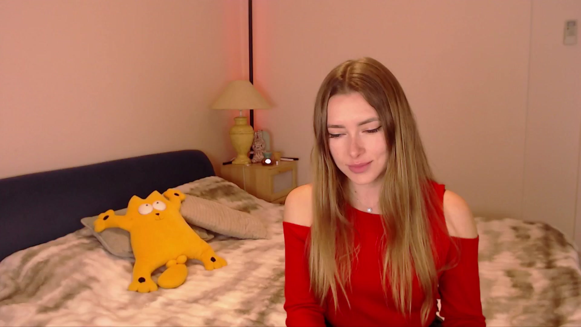 Gallery image thumbnail from SimonsWife's myfreecams stream on, 02/16/2026, 15:15 image 3 of 20