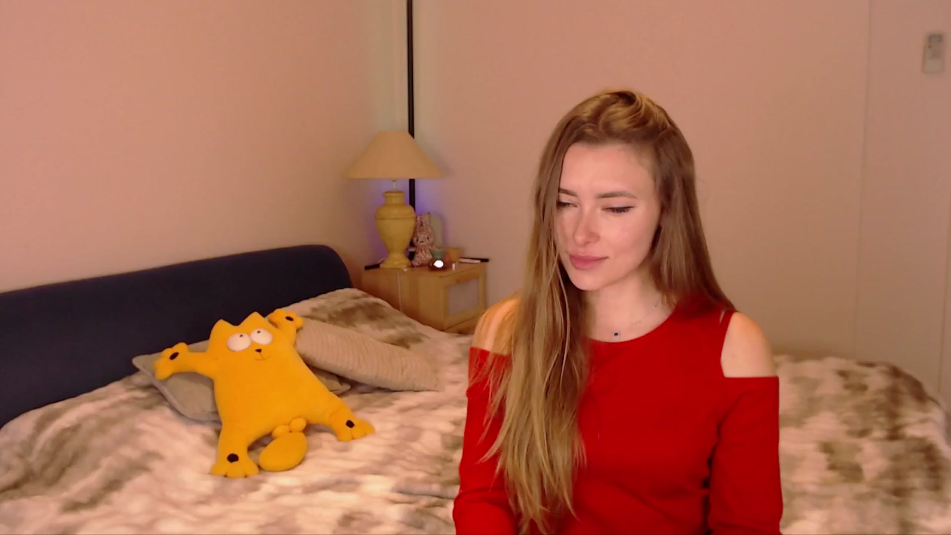 Gallery image thumbnail from SimonsWife's myfreecams stream on, 02/16/2026, 15:15 image 15 of 20