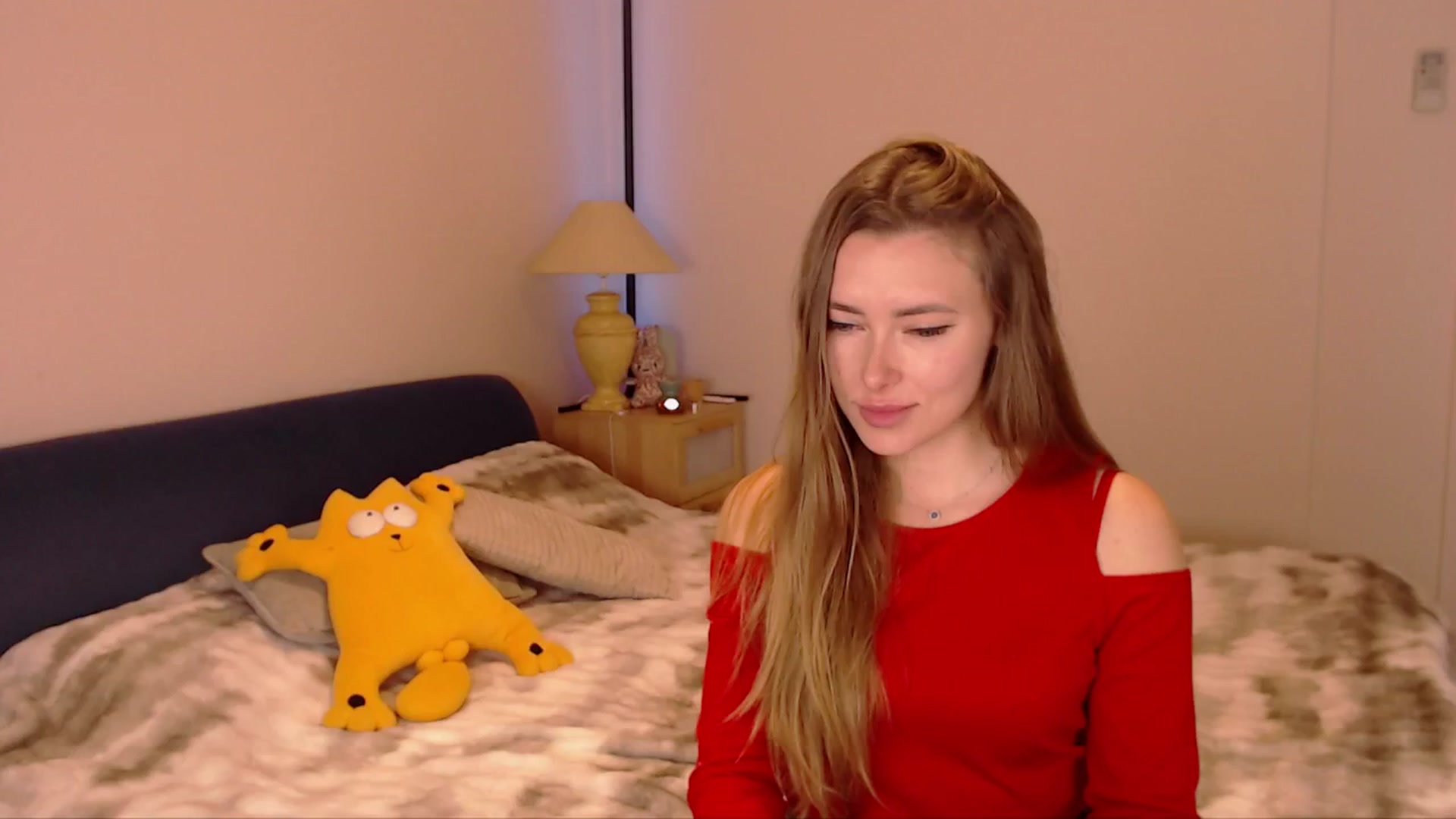 Gallery image thumbnail from SimonsWife's myfreecams stream on, 02/16/2026, 15:15 image 14 of 20
