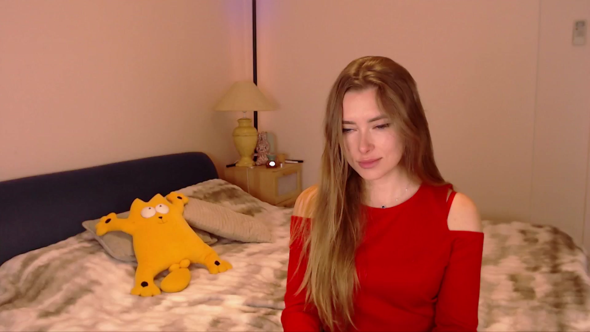 Gallery image thumbnail from SimonsWife's myfreecams stream on, 02/16/2026, 15:15 image 12 of 20