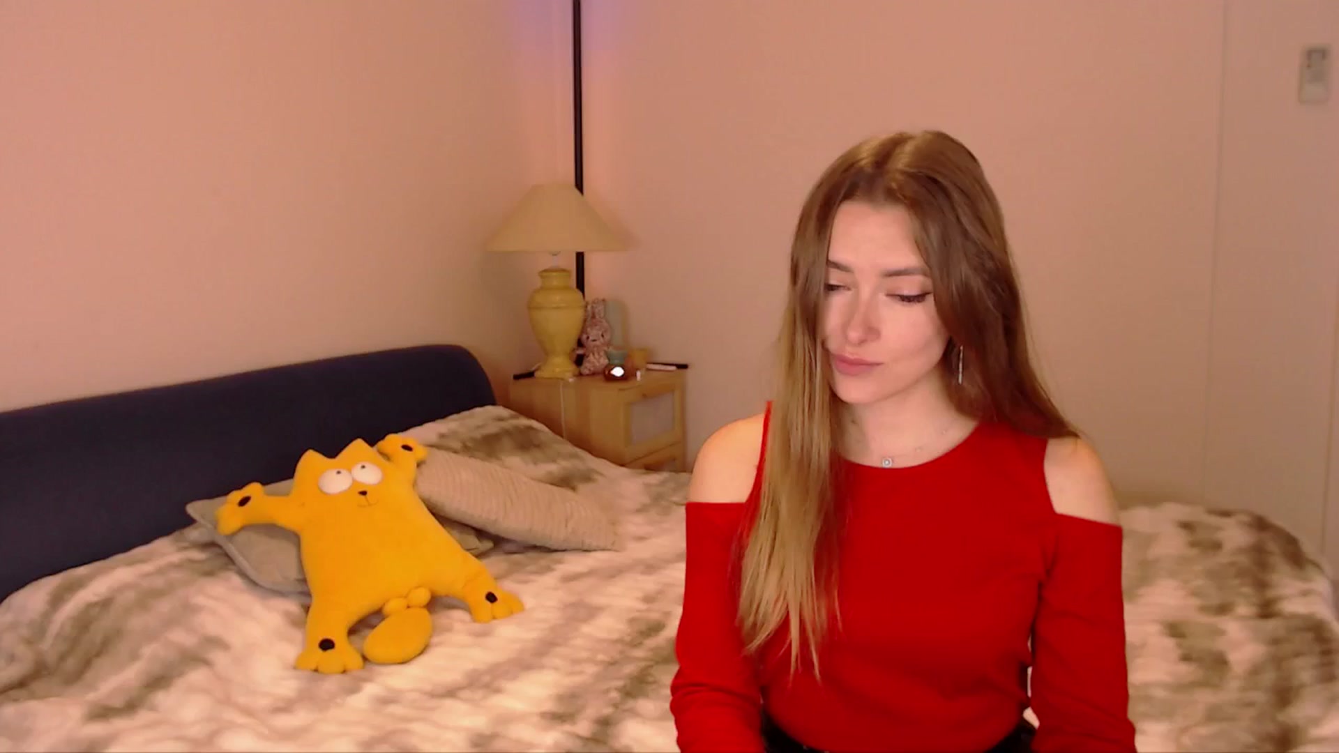 Gallery image thumbnail from SimonsWife's myfreecams stream on, 02/16/2026, 15:15 image 7 of 20