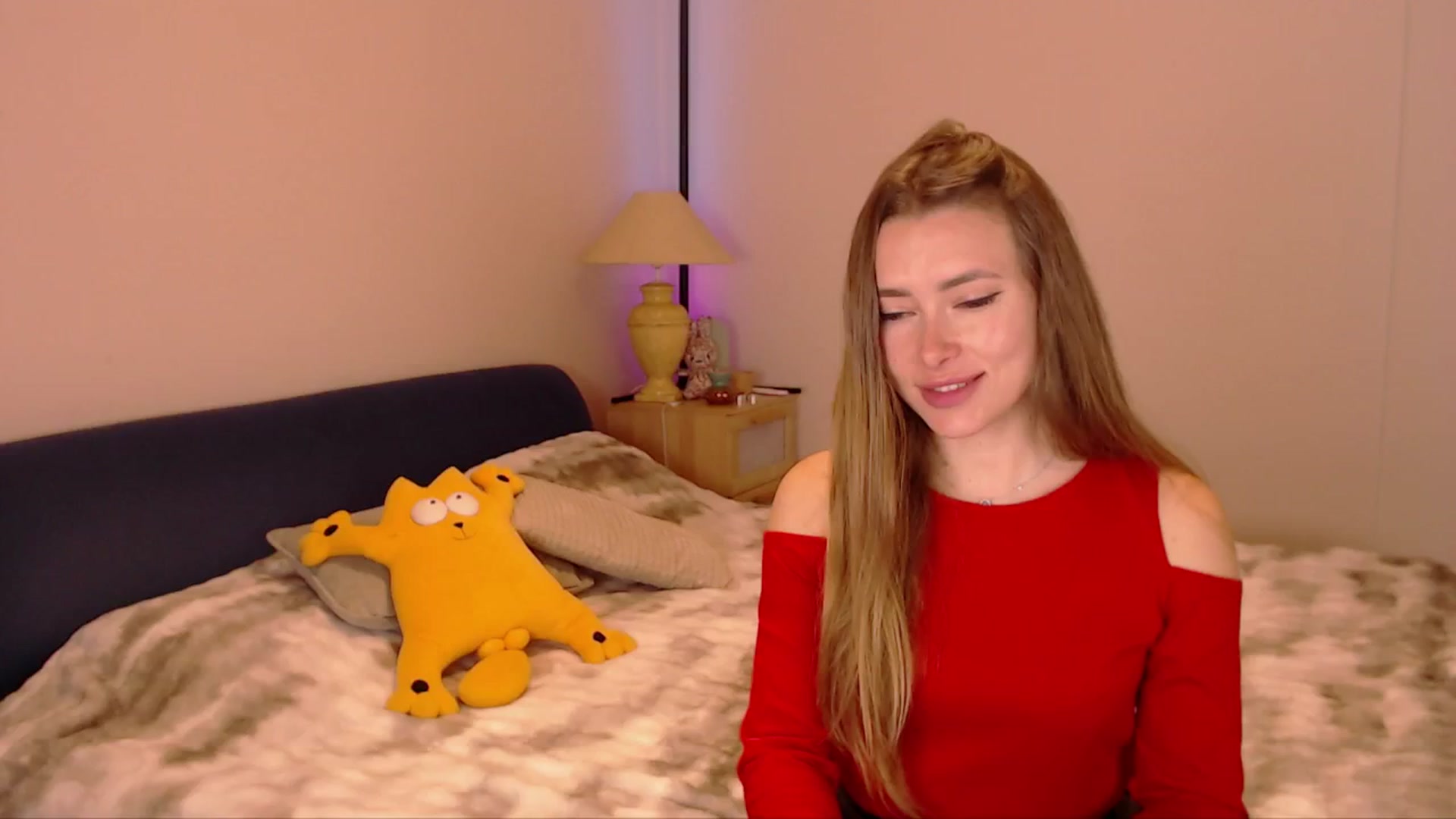 Gallery image thumbnail from SimonsWife's myfreecams stream on, 02/16/2026, 17:08 image 10 of 20