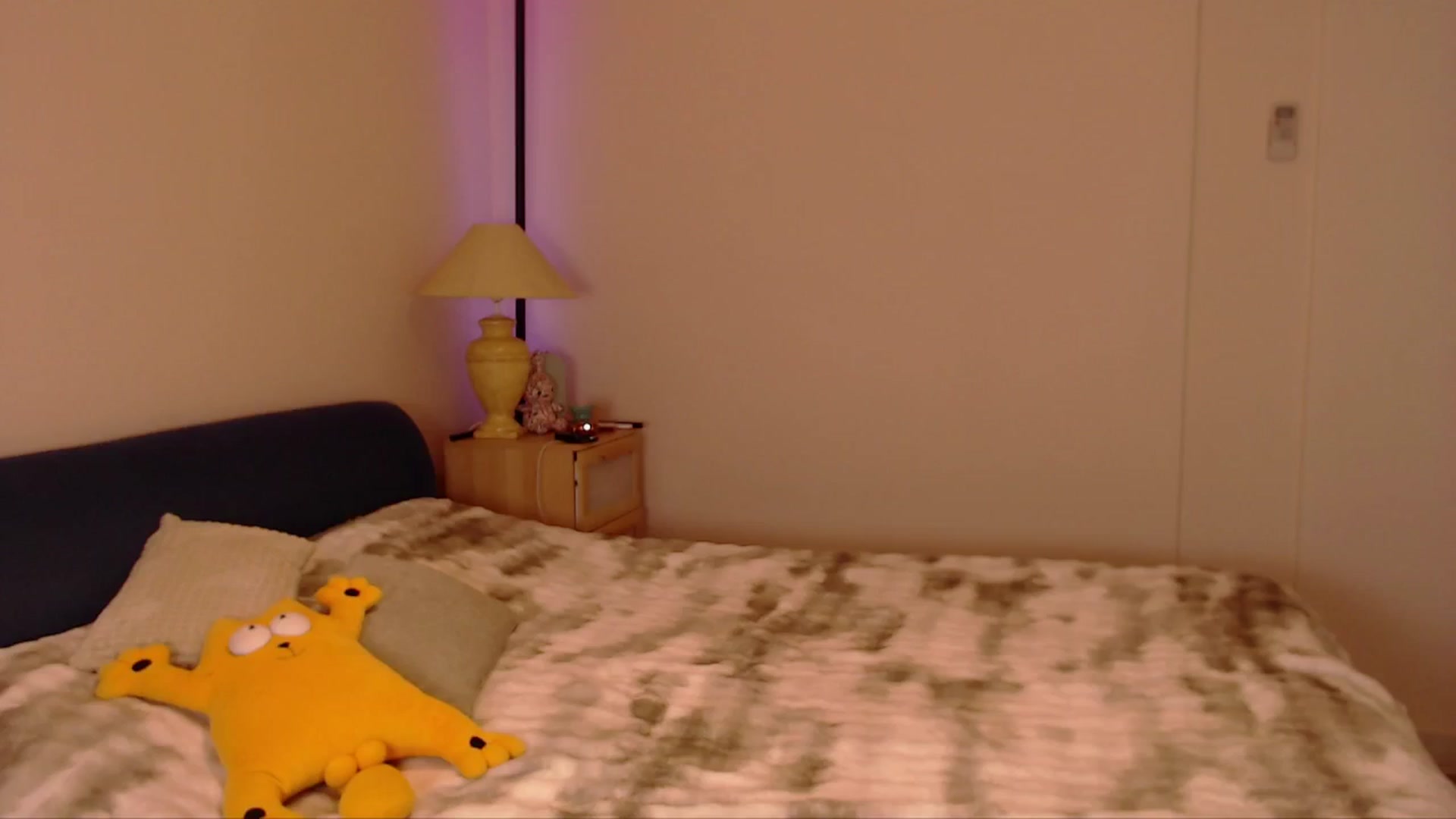 Gallery image thumbnail from SimonsWife's myfreecams stream on, 03/01/2026, 13:33 image 16 of 20