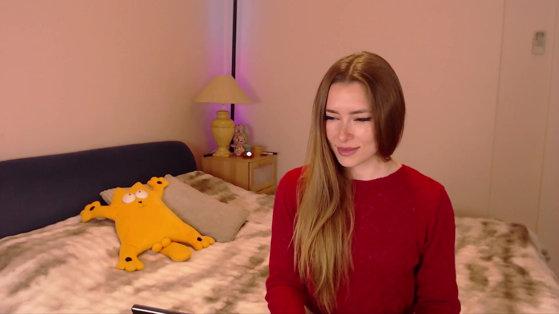 Gallery image thumbnail from SimonsWife's myfreecams stream on, 03/02/2026, 13:47 image 12 of 20