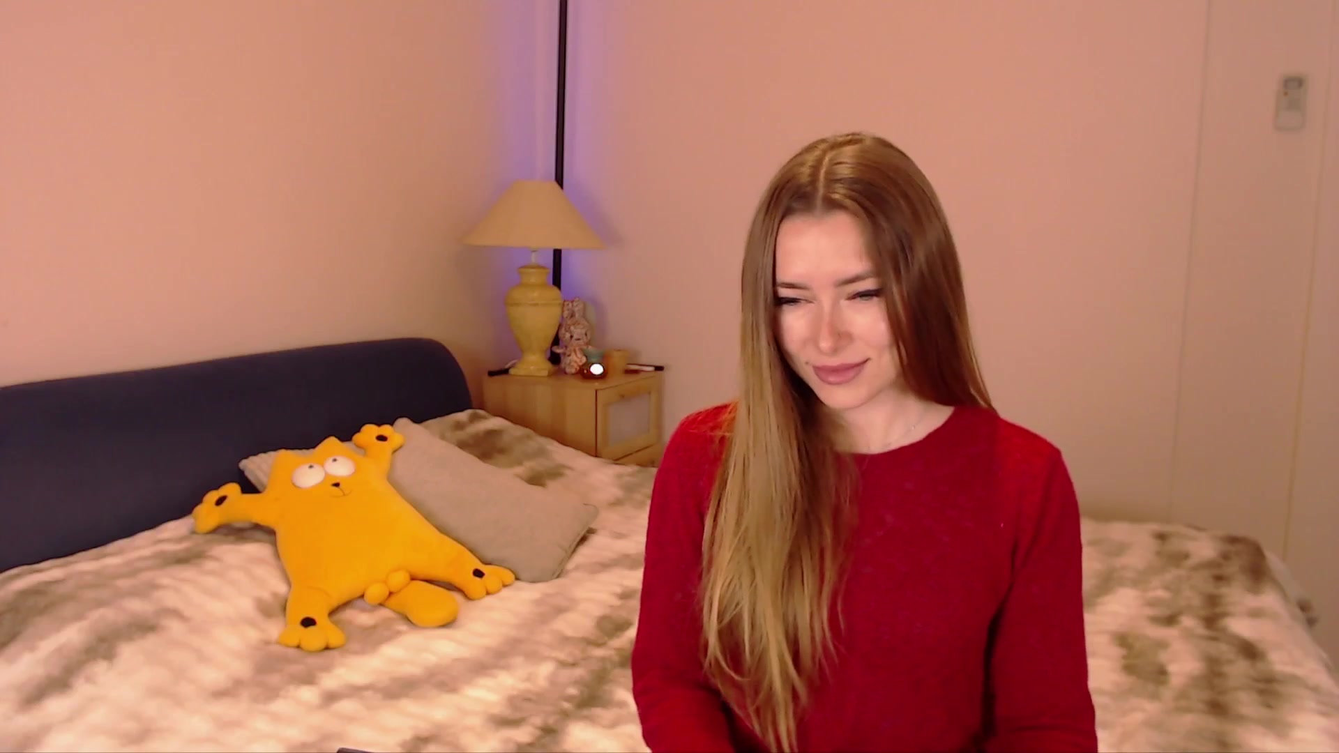 Gallery image thumbnail from SimonsWife's myfreecams stream on, 03/02/2026, 13:47 image 16 of 20