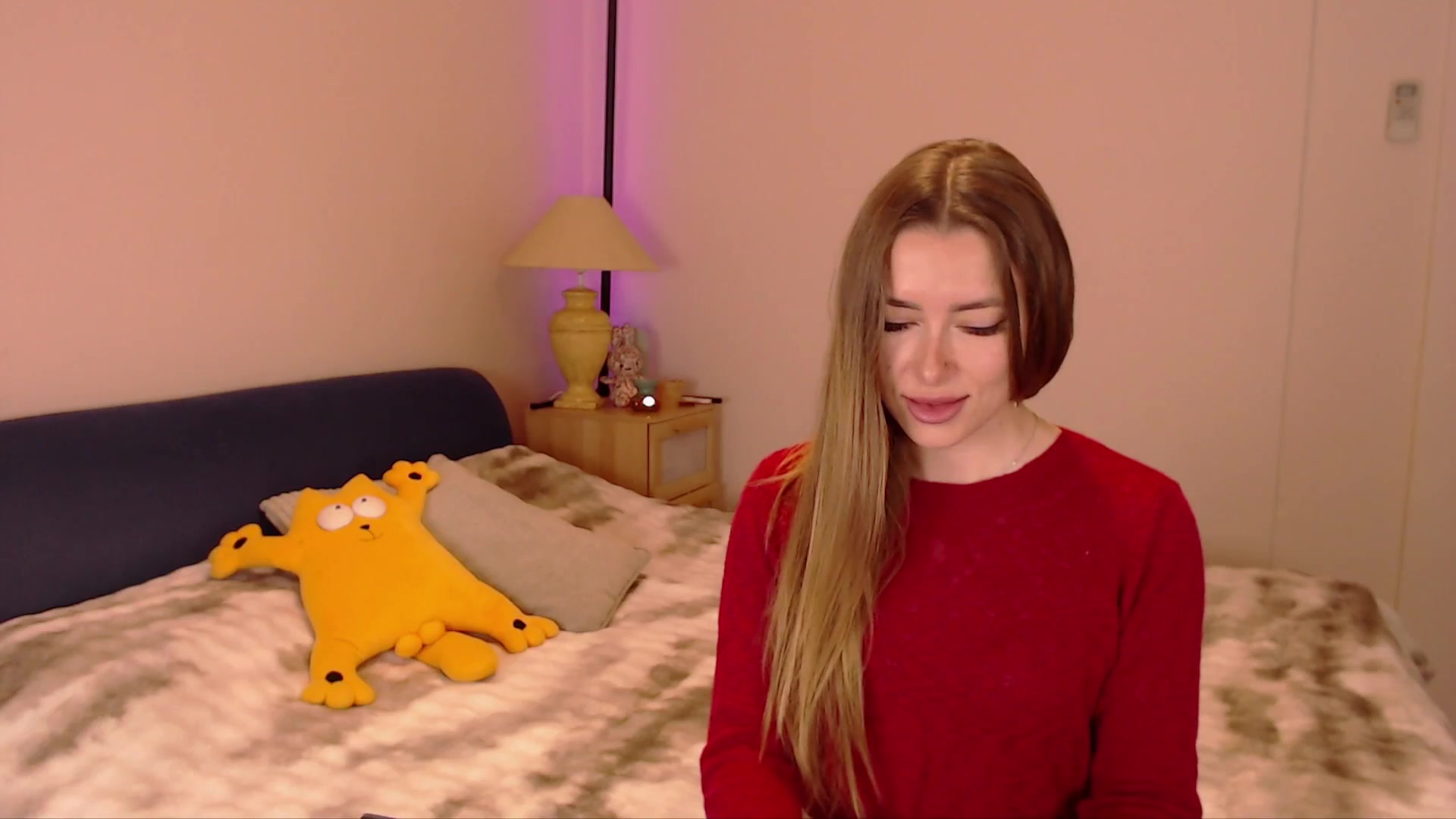 Gallery image thumbnail from SimonsWife's myfreecams stream on, 03/02/2026, 13:47 image 11 of 20