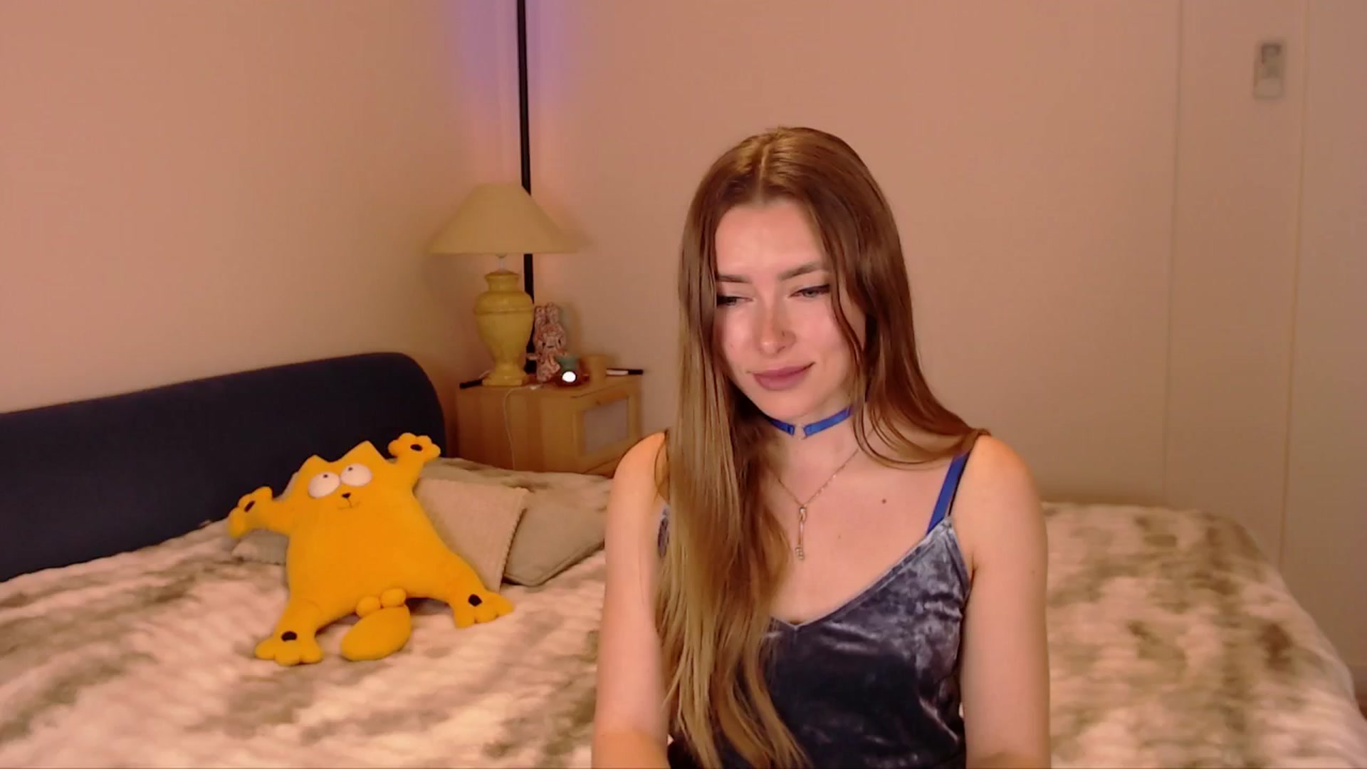 Gallery image thumbnail from SimonsWife's myfreecams stream on, 03/25/2026, 15:54 image 15 of 20