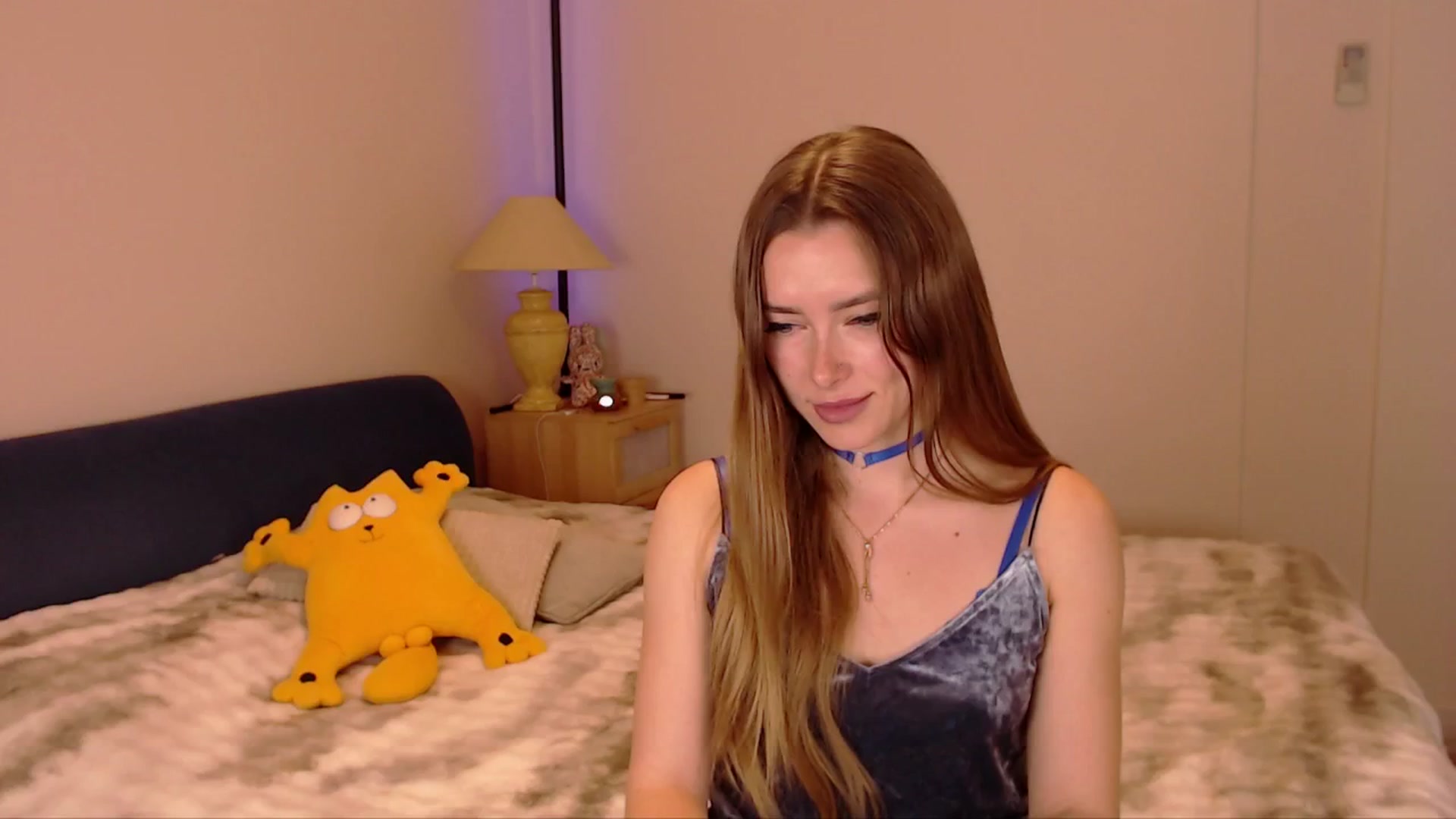 Gallery image thumbnail from SimonsWife's myfreecams stream on, 03/25/2026, 15:54 image 5 of 20