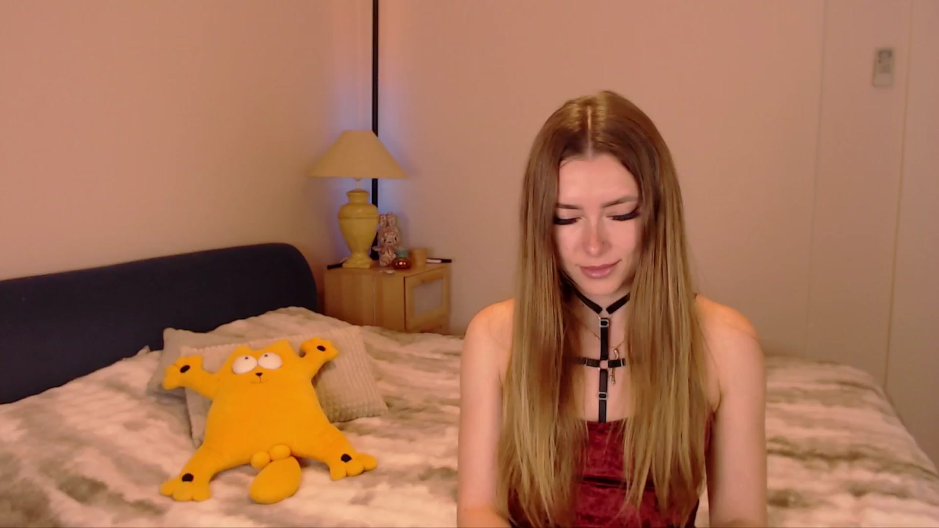 Gallery image thumbnail from SimonsWife's myfreecams stream on, 03/26/2026, 15:39 image 5 of 20