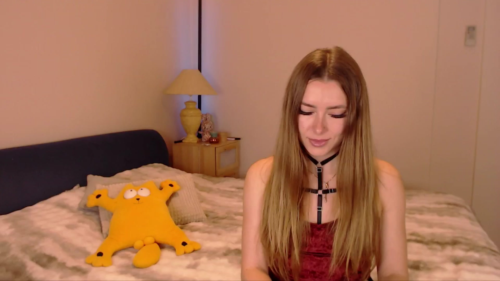 Gallery image thumbnail from SimonsWife's myfreecams stream on, 03/26/2026, 15:39 image 11 of 20