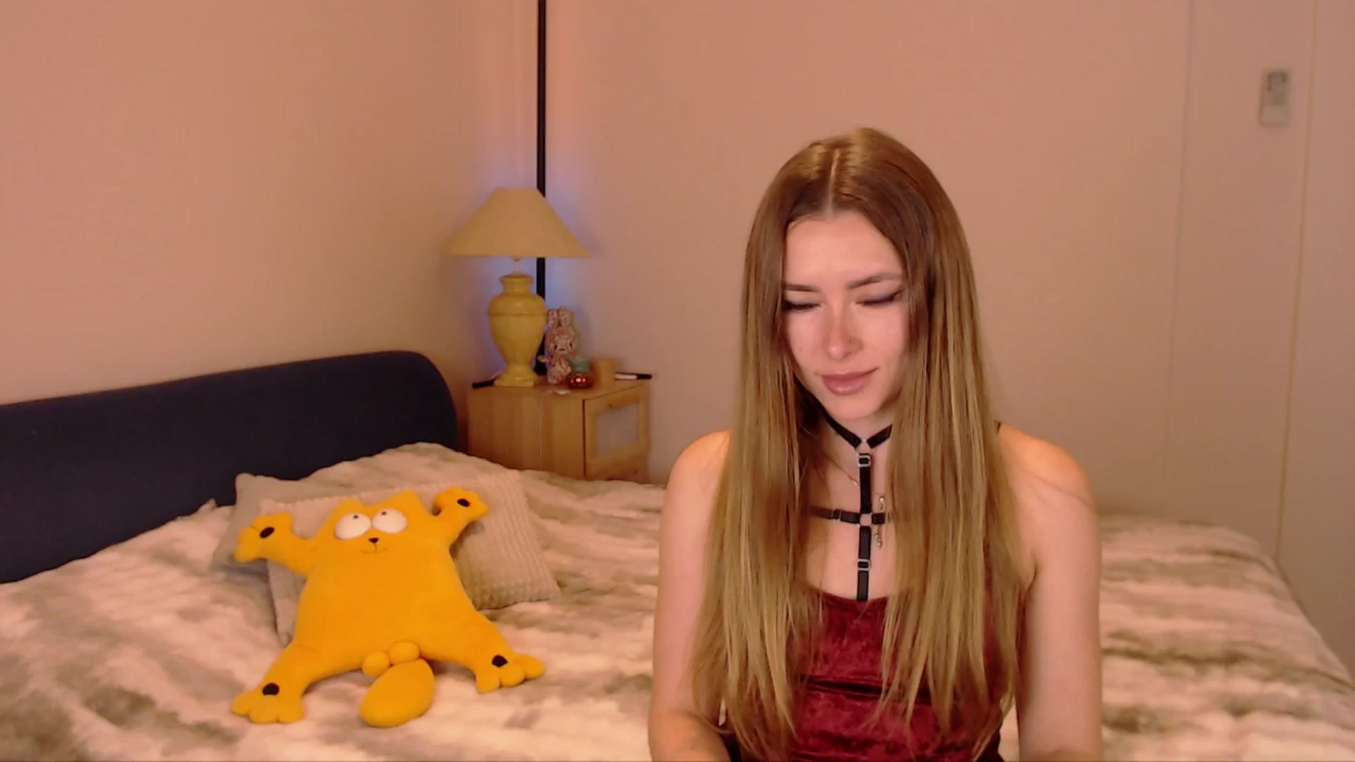 Gallery image thumbnail from SimonsWife's myfreecams stream on, 03/26/2026, 15:39 image 3 of 20