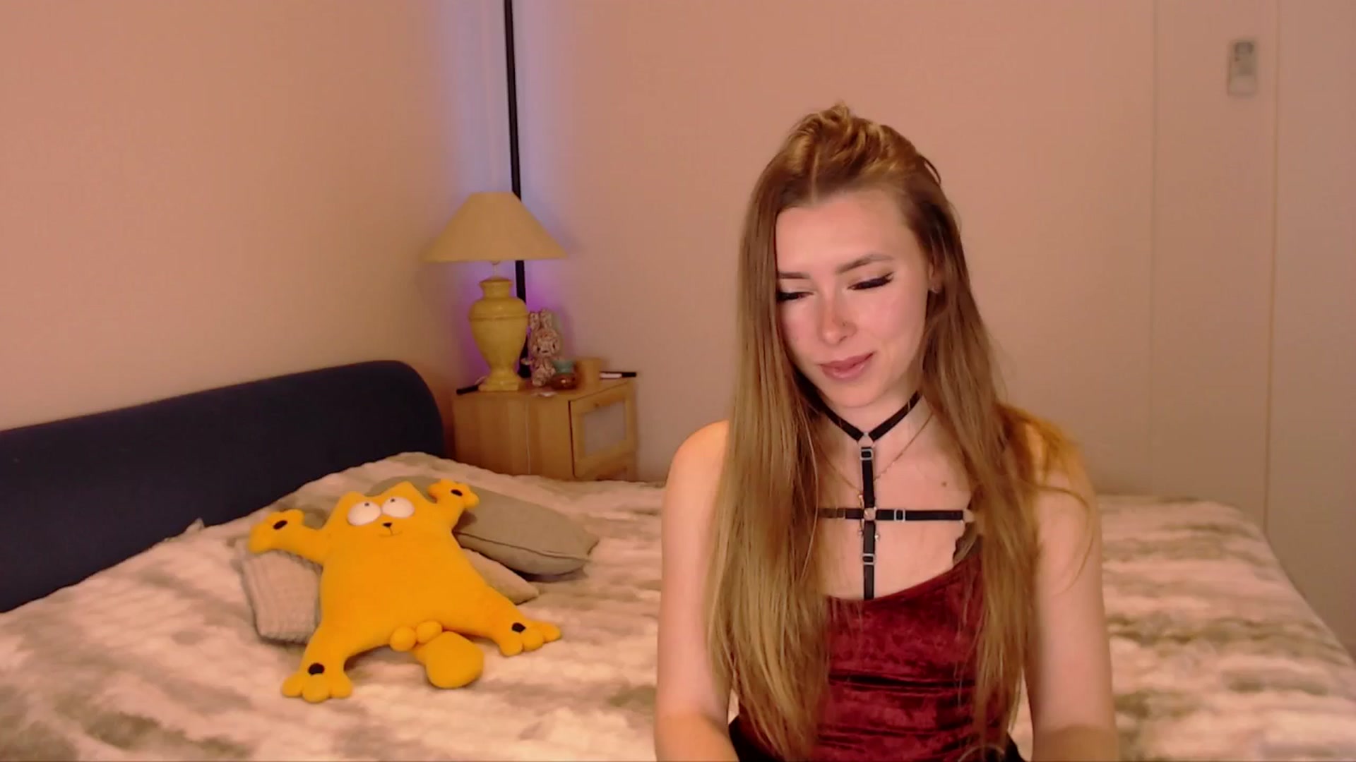 Gallery image thumbnail from SimonsWife's myfreecams stream on, 03/26/2026, 17:42 image 20 of 20