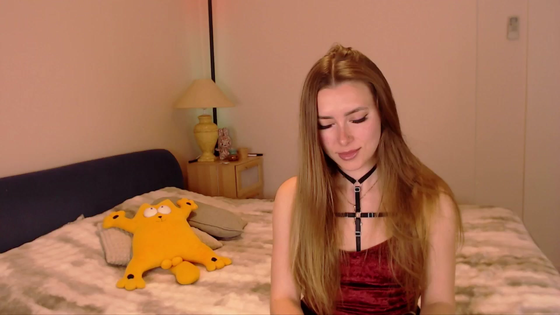 Gallery image thumbnail from SimonsWife's myfreecams stream on, 03/26/2026, 17:42 image 17 of 20