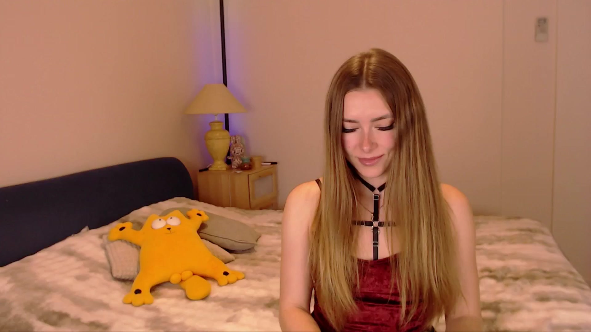 Gallery image thumbnail from SimonsWife's myfreecams stream on, 03/26/2026, 17:42 image 6 of 20