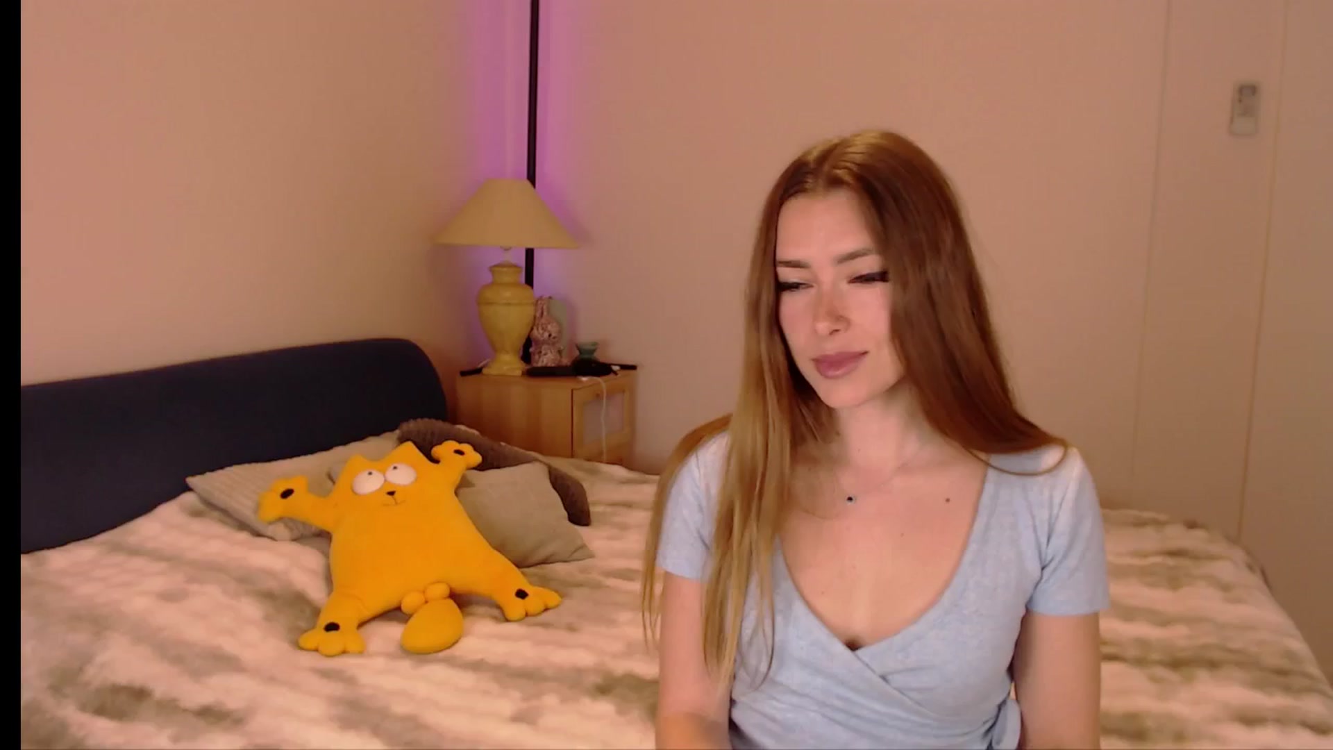 Gallery image thumbnail from SimonsWife's myfreecams stream on, 04/26/2026, 14:44 image 7 of 20