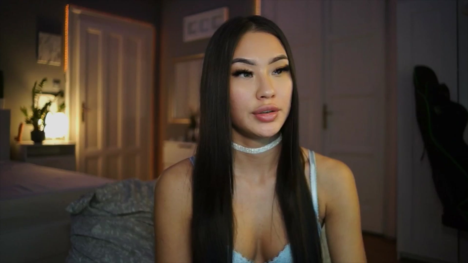 Gallery image thumbnail from SimpleMai's myfreecams stream on, 02/17/2026, 22:18 image 9 of 20