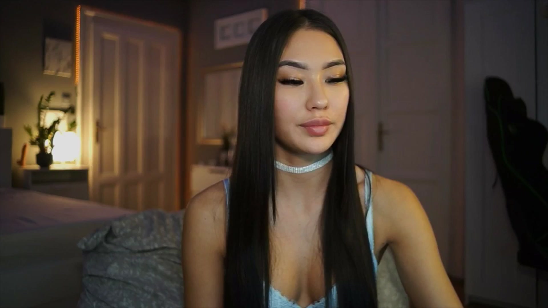Gallery image thumbnail from SimpleMai's myfreecams stream on, 02/17/2026, 22:18 image 10 of 20