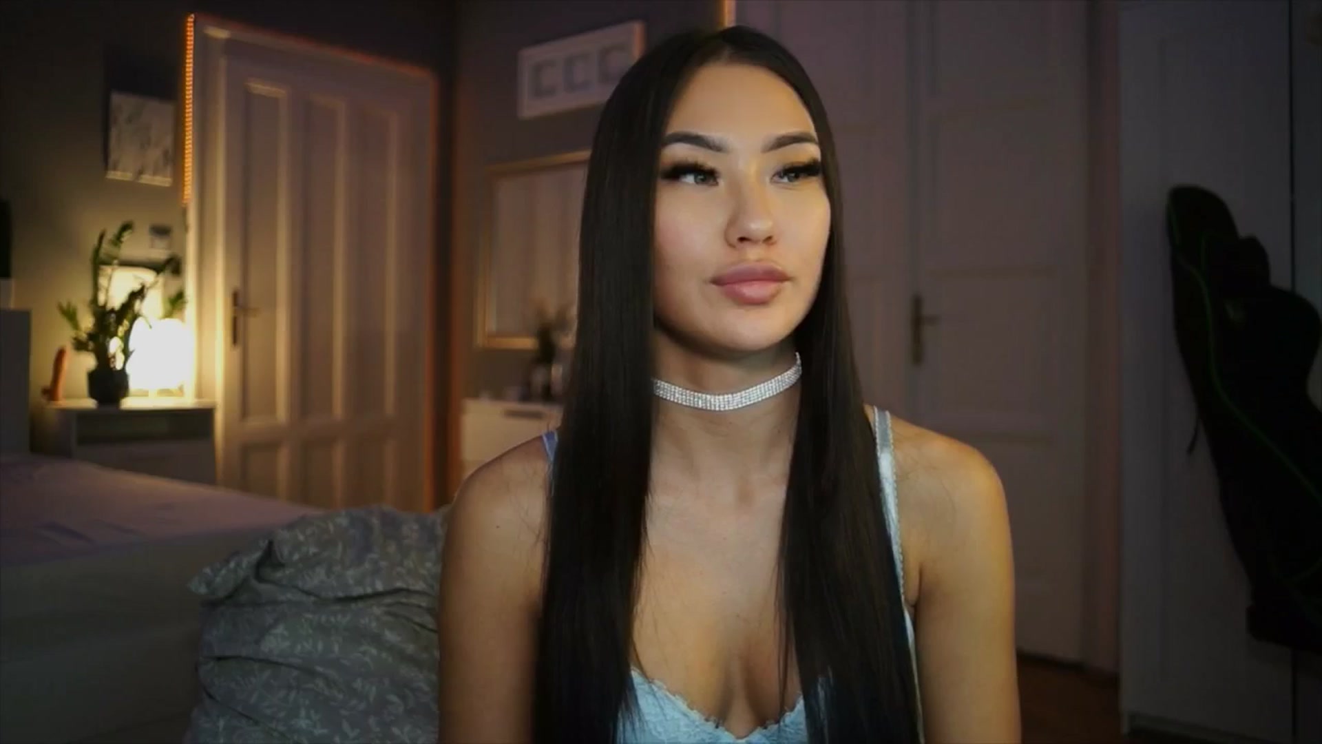 Gallery image thumbnail from SimpleMai's myfreecams stream on, 02/17/2026, 22:18 image 6 of 20