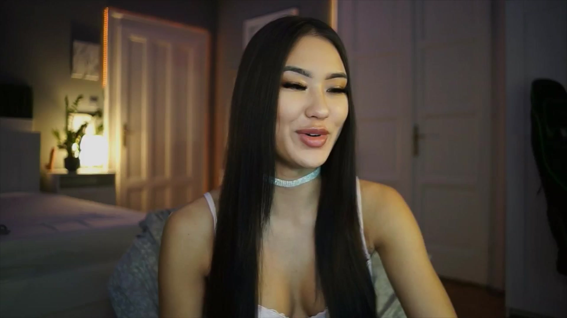 Gallery image thumbnail from SimpleMai's myfreecams stream on, 02/19/2026, 19:45 image 1 of 20
