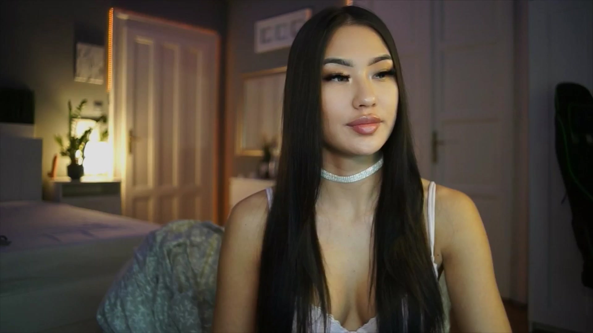 Gallery image thumbnail from SimpleMai's myfreecams stream on, 02/19/2026, 19:45 image 9 of 20