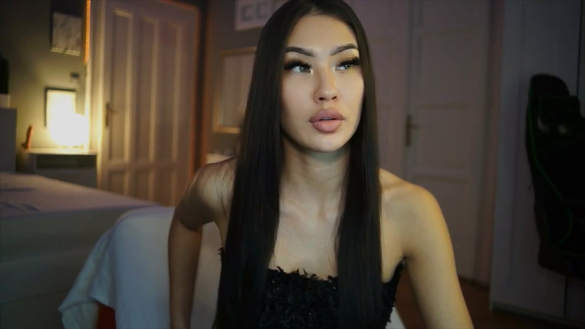 Gallery image thumbnail from SimpleMai's myfreecams stream on, 02/21/2026, 21:41 image 11 of 20
