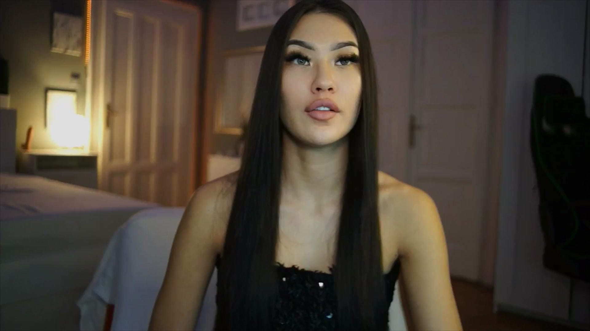 Gallery image thumbnail from SimpleMai's myfreecams stream on, 02/21/2026, 21:41 image 1 of 20
