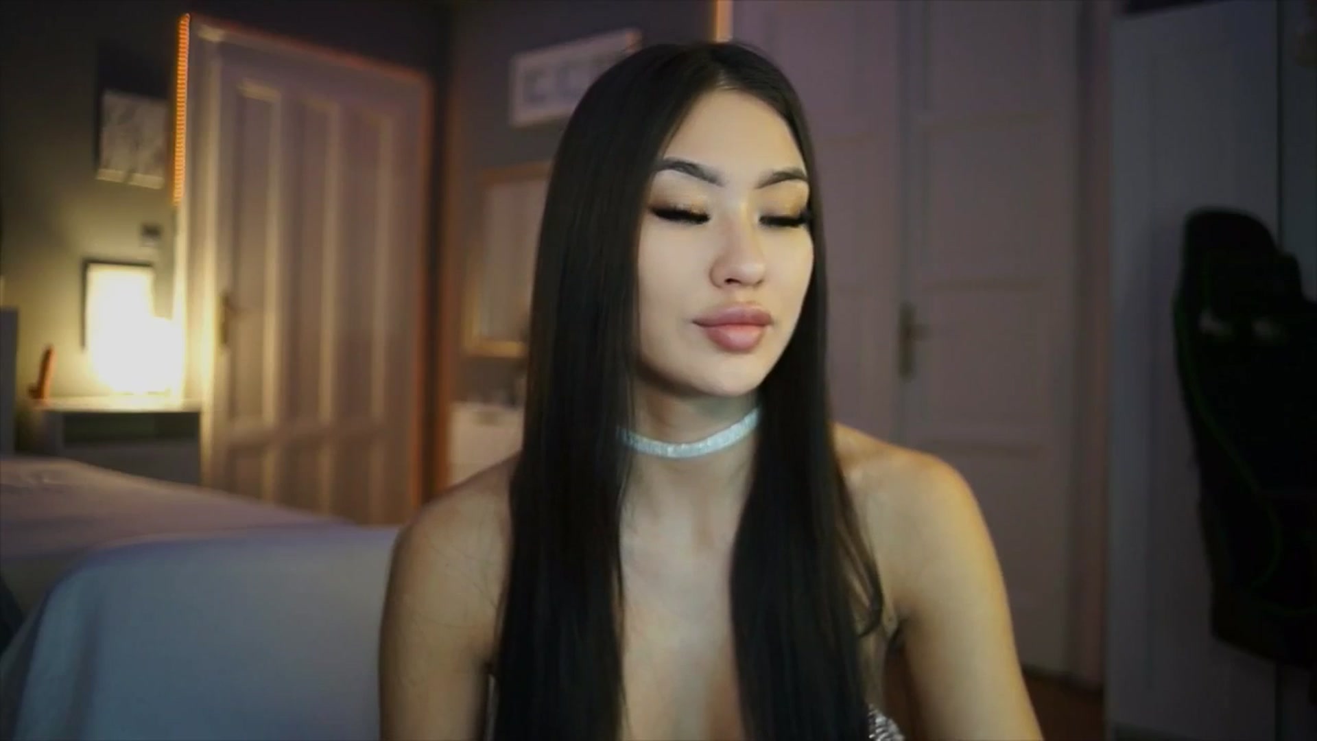 Gallery image thumbnail from SimpleMai's myfreecams stream on, 02/23/2026, 19:38 image 11 of 20