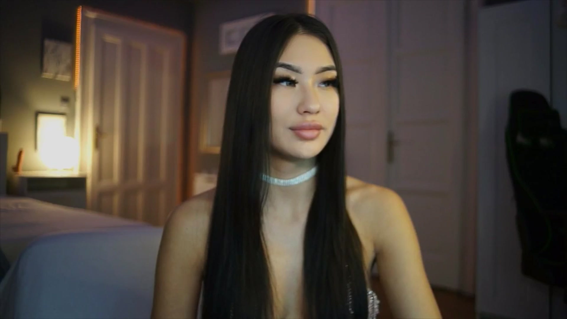 Gallery image thumbnail from SimpleMai's myfreecams stream on, 02/23/2026, 19:38 image 17 of 20