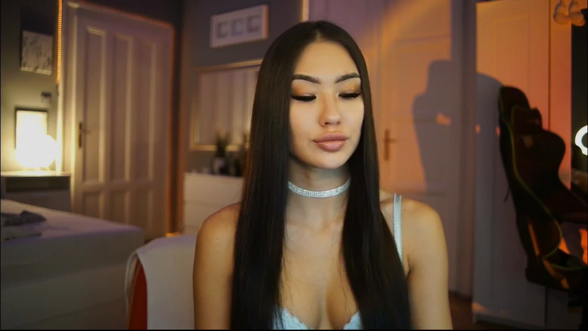 Gallery image thumbnail from SimpleMai's myfreecams stream on, 03/02/2026, 18:31 image 19 of 20
