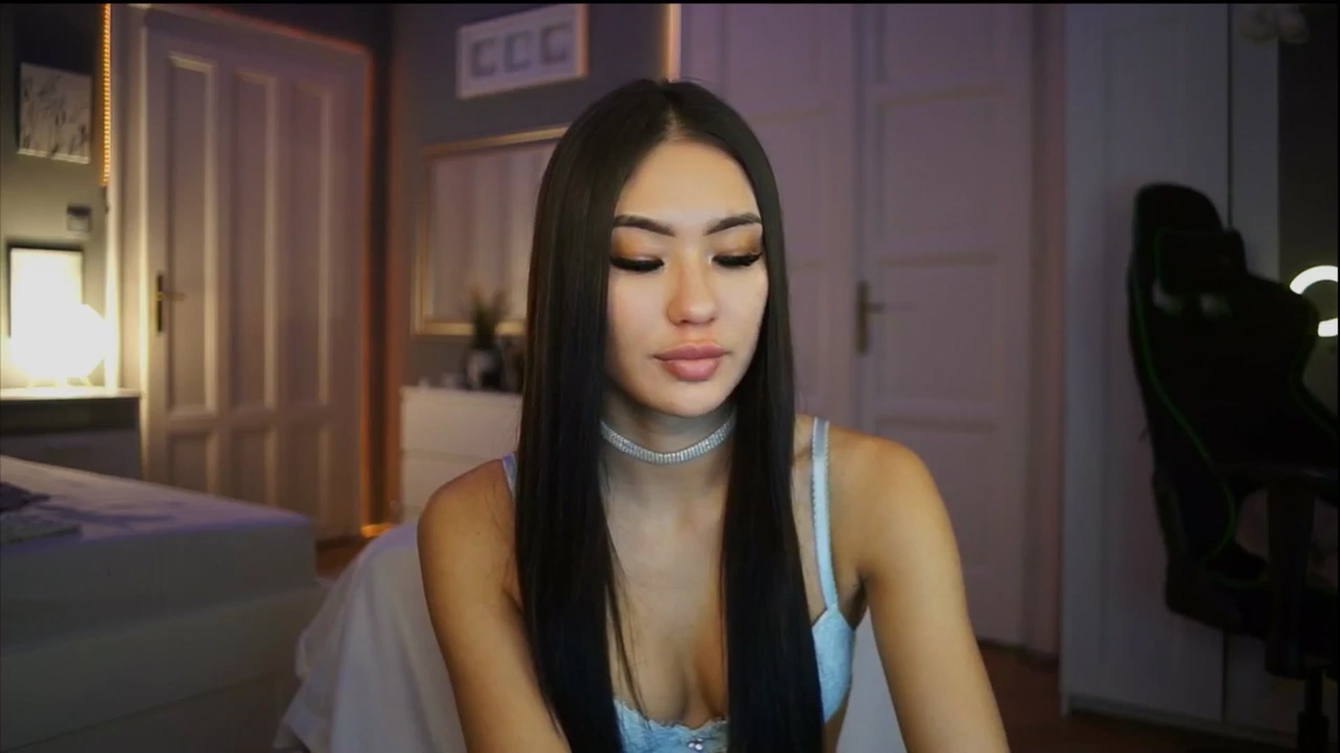 Gallery image thumbnail from SimpleMai's myfreecams stream on, 03/02/2026, 22:45 image 16 of 20