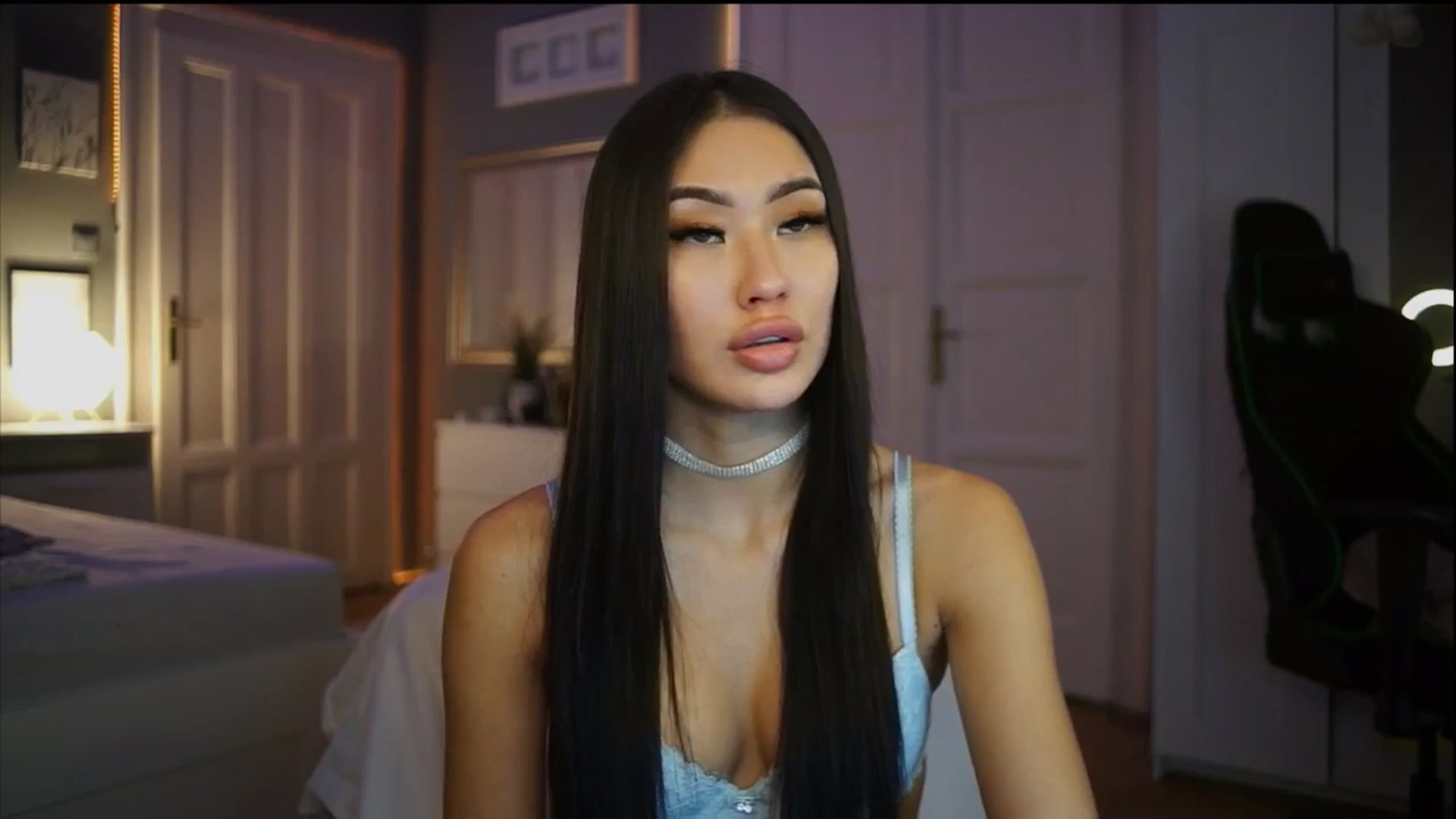 Gallery image thumbnail from SimpleMai's myfreecams stream on, 03/02/2026, 22:45 image 19 of 20