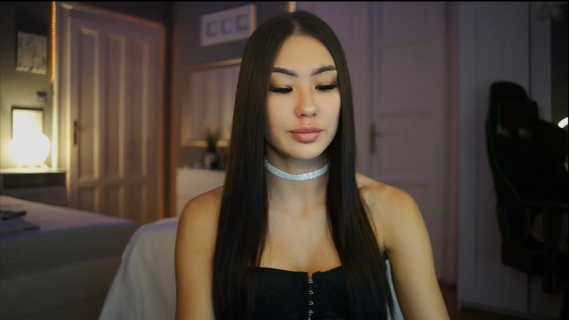 Gallery image thumbnail from SimpleMai's myfreecams stream on, 03/03/2026, 19:20 image 19 of 20