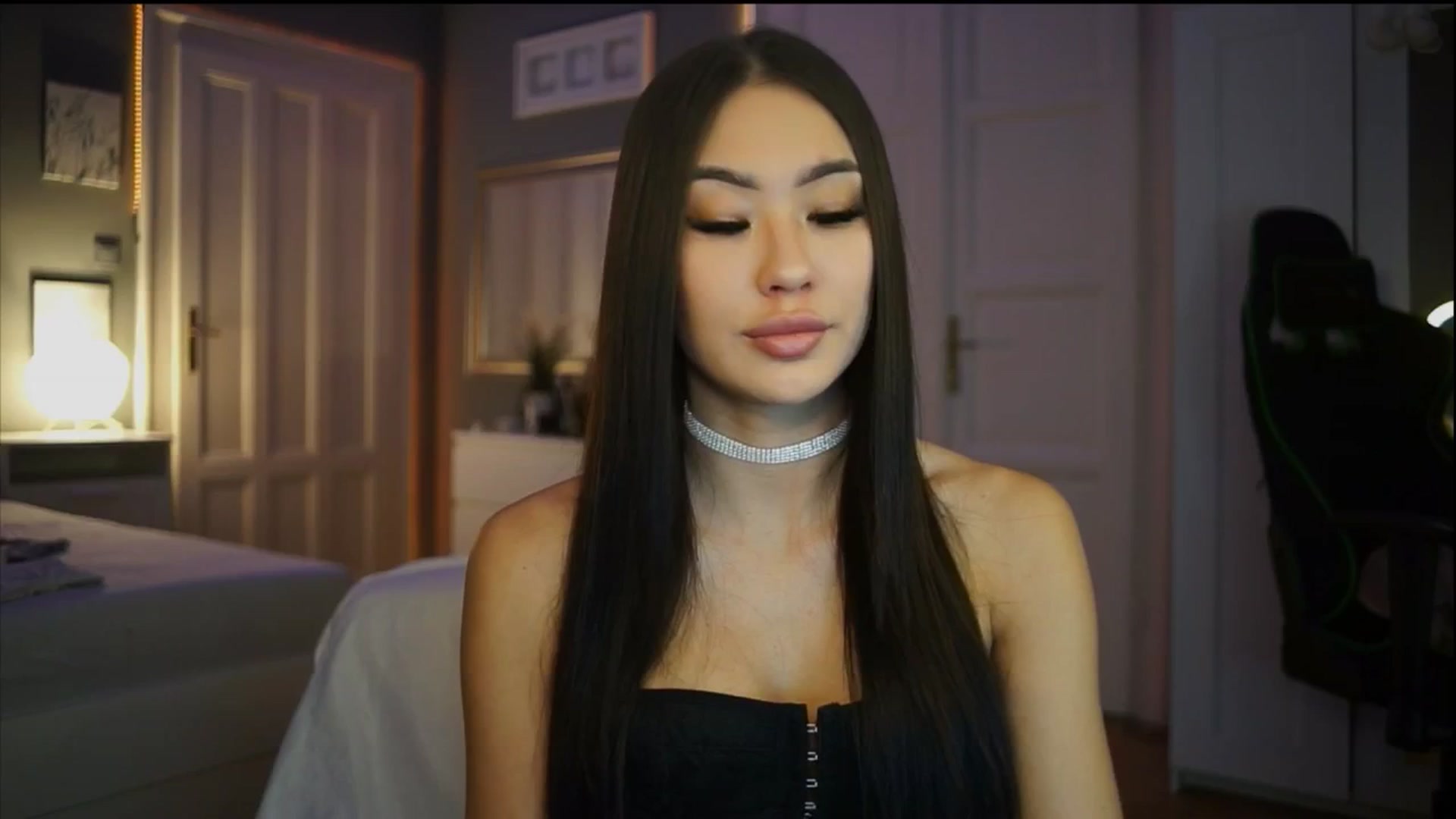 Gallery image thumbnail from SimpleMai's myfreecams stream on, 03/03/2026, 19:20 image 13 of 20