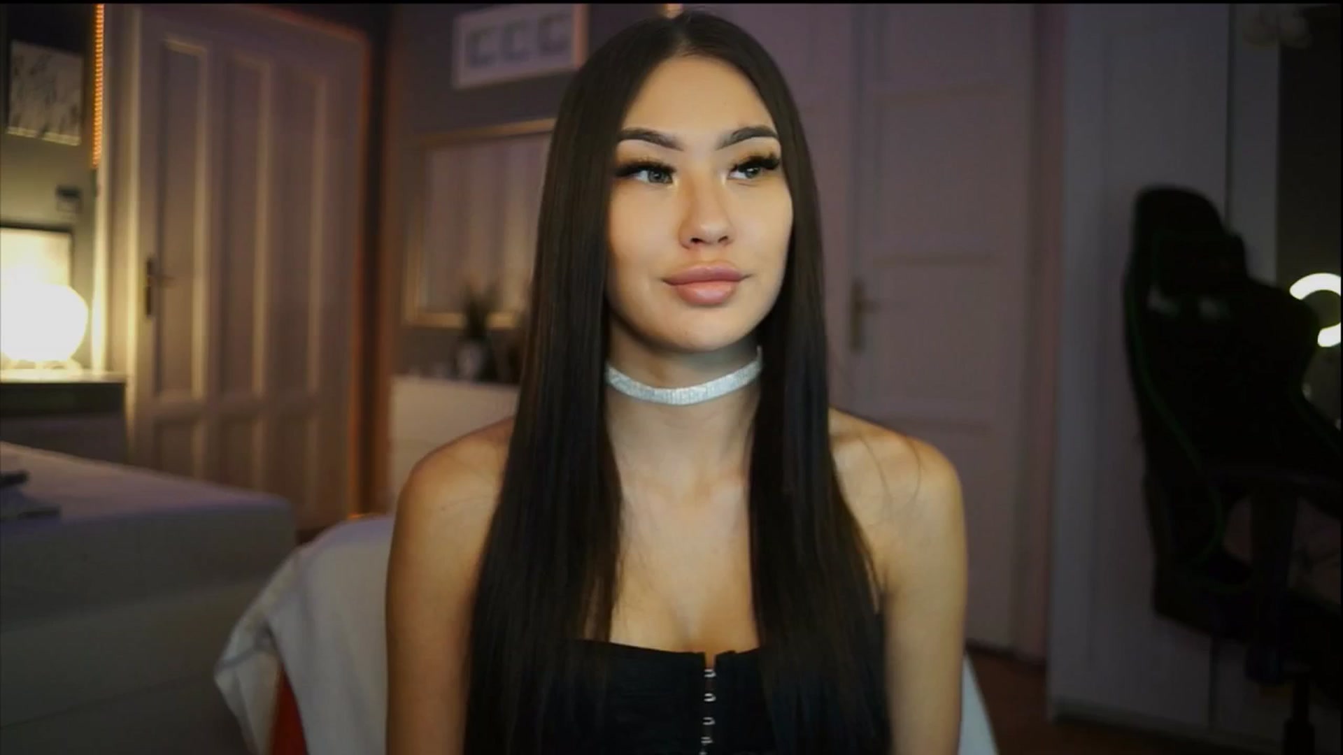 Gallery image thumbnail from SimpleMai's myfreecams stream on, 03/03/2026, 22:11 image 13 of 20