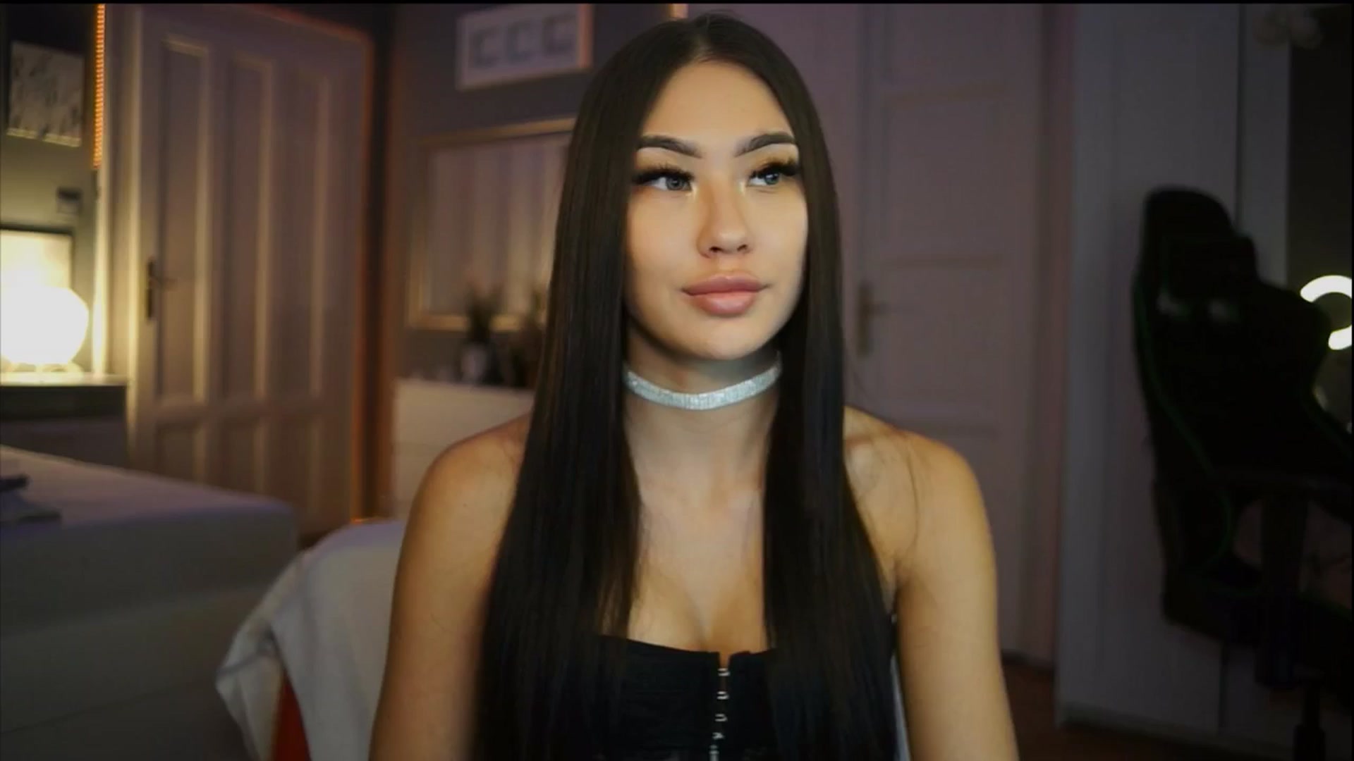 Gallery image thumbnail from SimpleMai's myfreecams stream on, 03/03/2026, 22:11 image 8 of 20