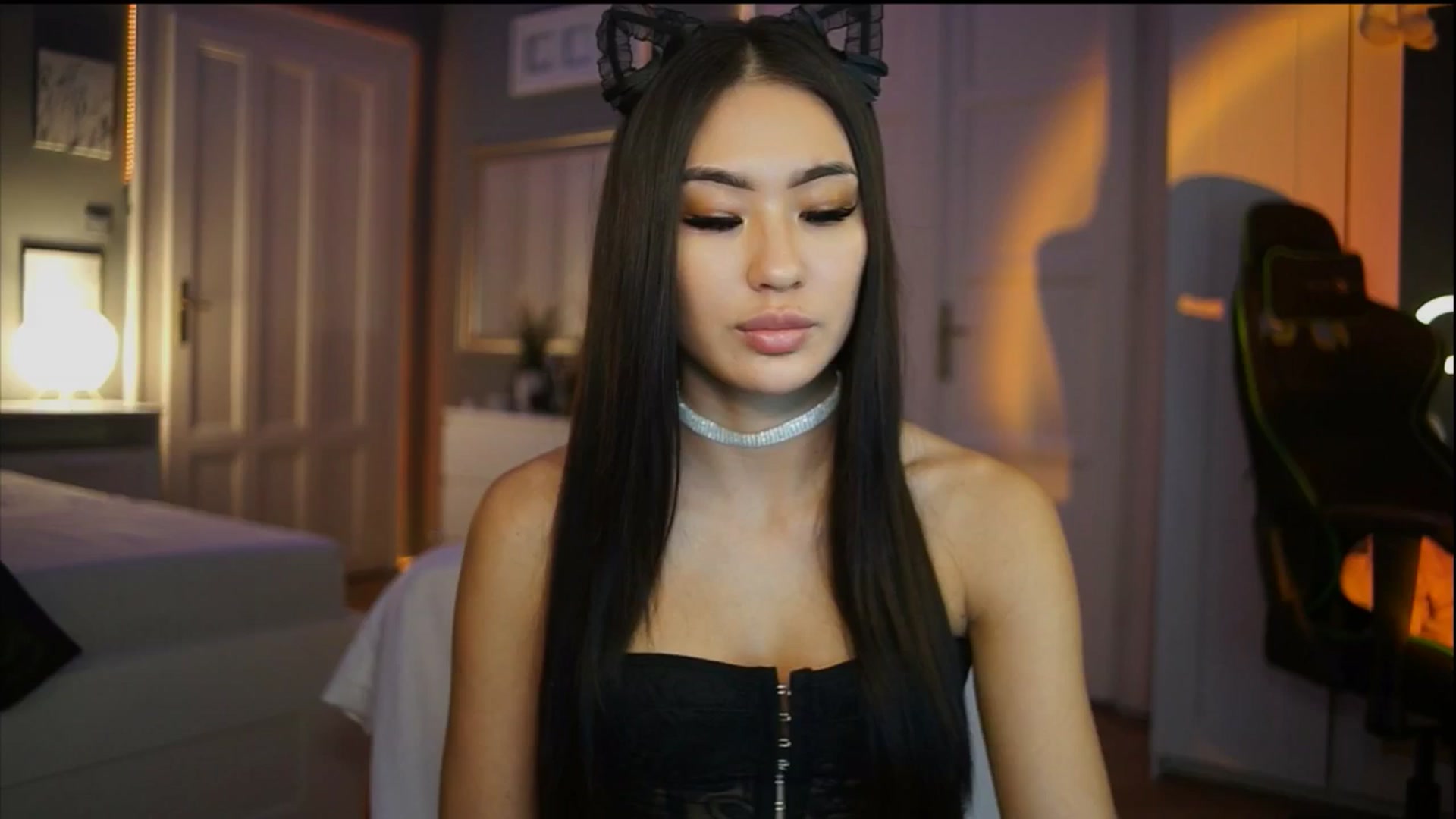 Gallery image thumbnail from SimpleMai's myfreecams stream on, 03/04/2026, 23:06 image 6 of 20