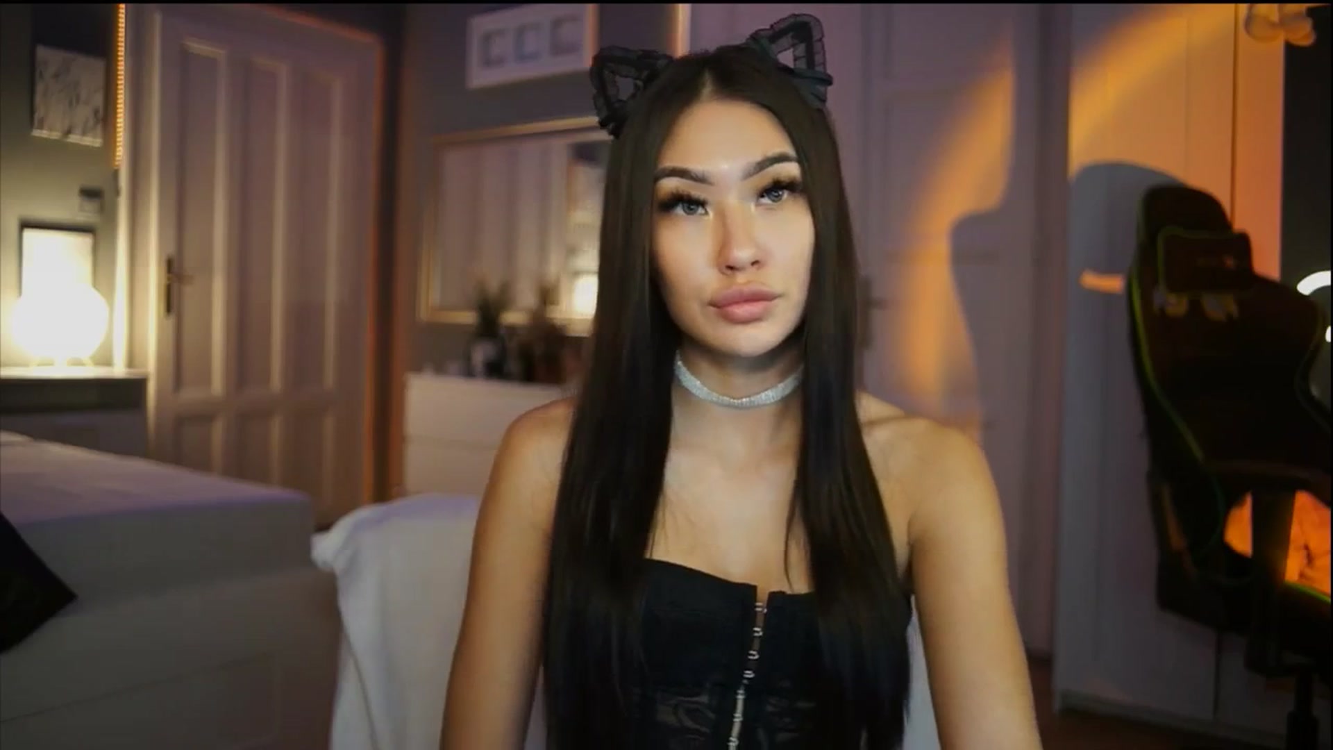 Gallery image thumbnail from SimpleMai's myfreecams stream on, 03/04/2026, 23:06 image 12 of 20
