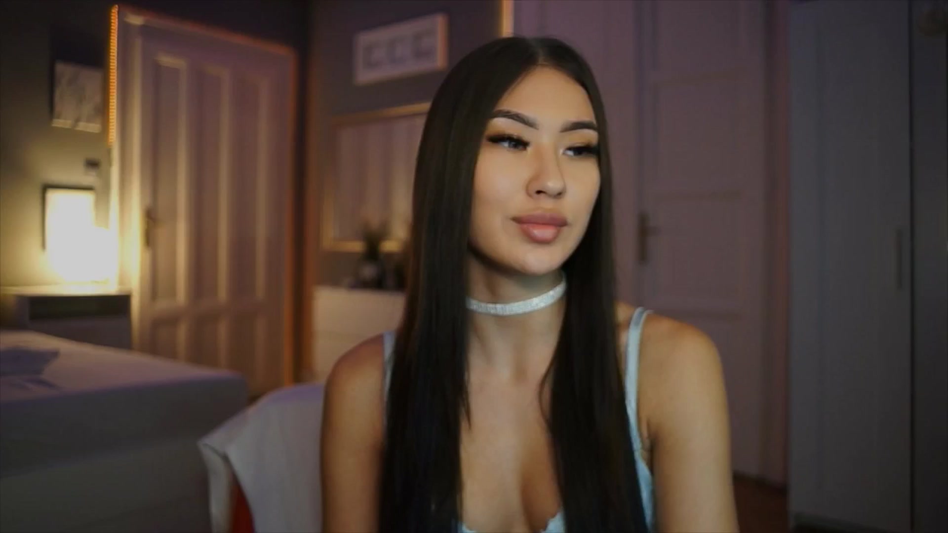 Gallery image thumbnail from SimpleMai's myfreecams stream on, 03/08/2026, 21:00 image 16 of 20