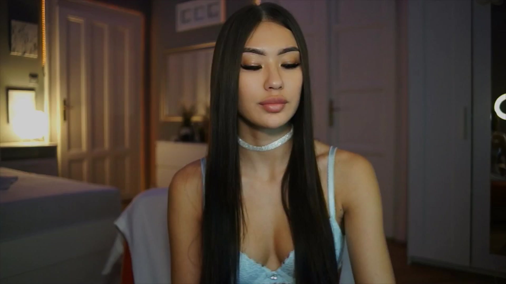 Gallery image thumbnail from SimpleMai's myfreecams stream on, 03/08/2026, 23:53 image 13 of 20